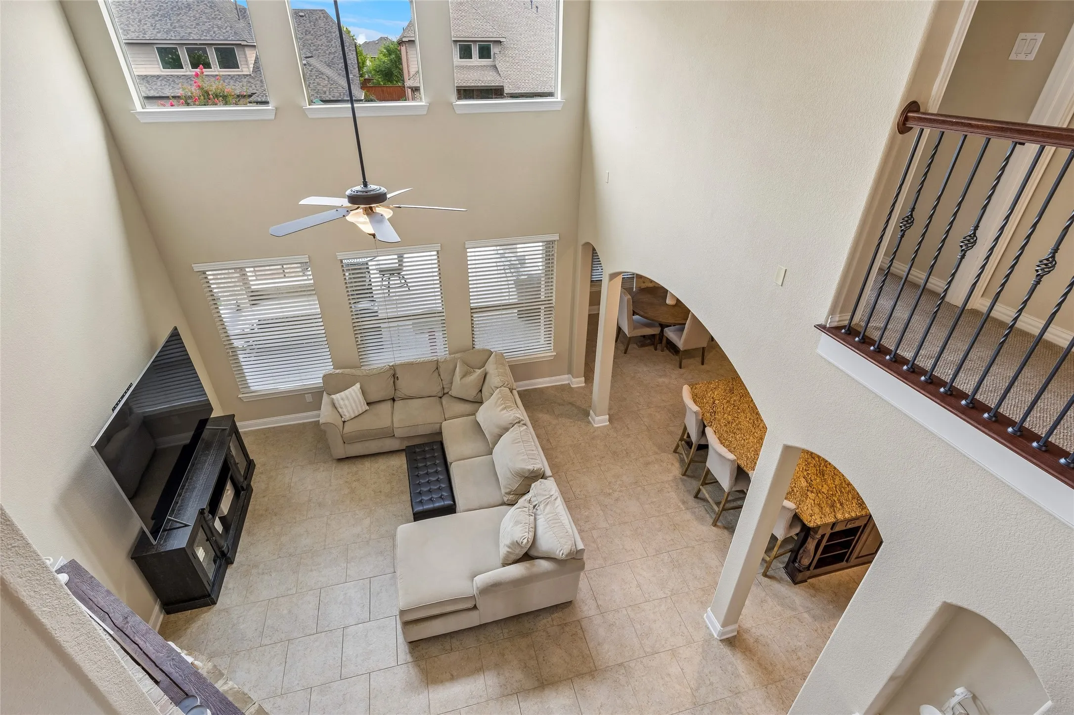 Single Family Residence For Sale in Denton County , 2543 Morgan Lane, Trophy Club, Texas 76262, 3 Bedroom, 3 Bathroom, 2 Garage spaces, 2,677 Sqft, built in 2009, mls#21303610, Real Estate Agent in Trophy Club, Homes For Sale in Denton county, Homes For Sale in Trophy Club, Realtor in Trophy Club Texas, Real Estate Brokerage Independent Realty Texas, Luminita Cordes Realtor