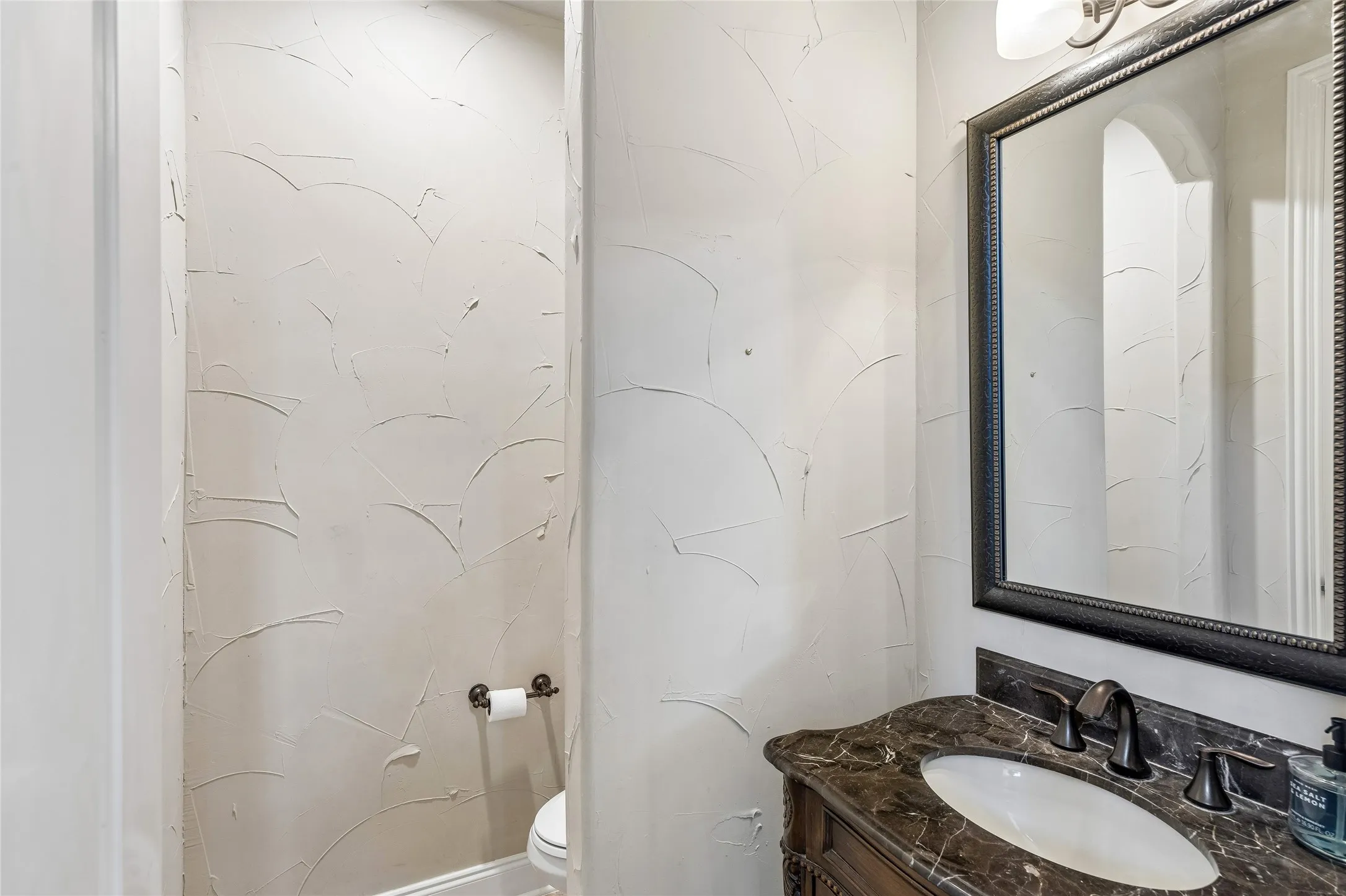Single Family Residence For Sale in Denton County , 2543 Morgan Lane, Trophy Club, Texas 76262, 3 Bedroom, 3 Bathroom, 2 Garage spaces, 2,677 Sqft, built in 2009, mls#21303610, Real Estate Agent in Trophy Club, Homes For Sale in Denton county, Homes For Sale in Trophy Club, Realtor in Trophy Club Texas, Real Estate Brokerage Independent Realty Texas, Luminita Cordes Realtor