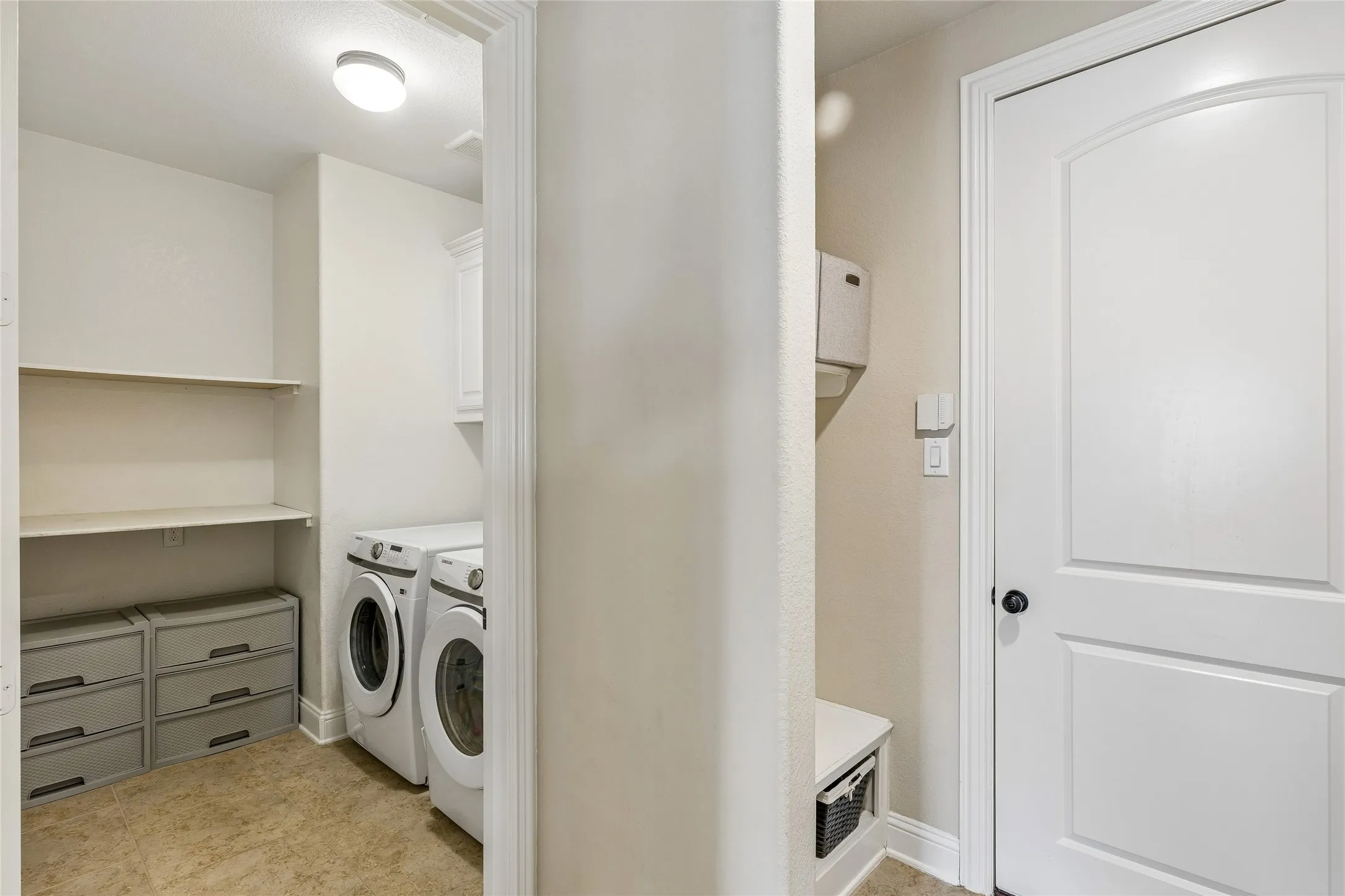 Single Family Residence For Sale in Denton County , 2543 Morgan Lane, Trophy Club, Texas 76262, 3 Bedroom, 3 Bathroom, 2 Garage spaces, 2,677 Sqft, built in 2009, mls#21303610, Real Estate Agent in Trophy Club, Homes For Sale in Denton county, Homes For Sale in Trophy Club, Realtor in Trophy Club Texas, Real Estate Brokerage Independent Realty Texas, Luminita Cordes Realtor