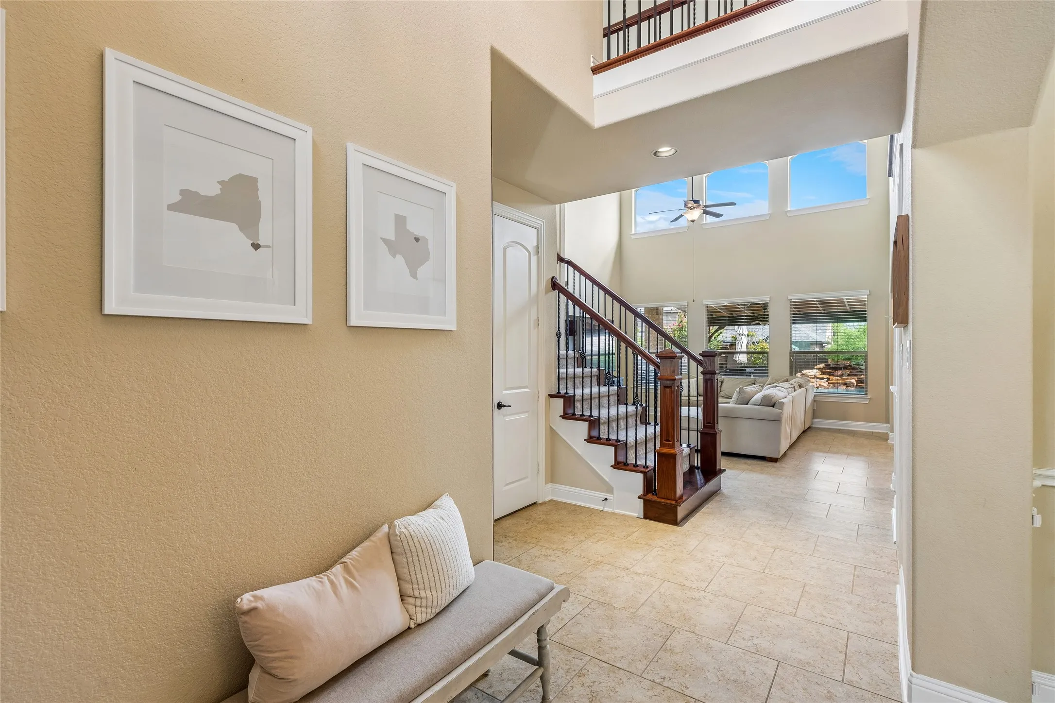 Single Family Residence For Sale in Denton County , 2543 Morgan Lane, Trophy Club, Texas 76262, 3 Bedroom, 3 Bathroom, 2 Garage spaces, 2,677 Sqft, built in 2009, mls#21303610, Real Estate Agent in Trophy Club, Homes For Sale in Denton county, Homes For Sale in Trophy Club, Realtor in Trophy Club Texas, Real Estate Brokerage Independent Realty Texas, Luminita Cordes Realtor