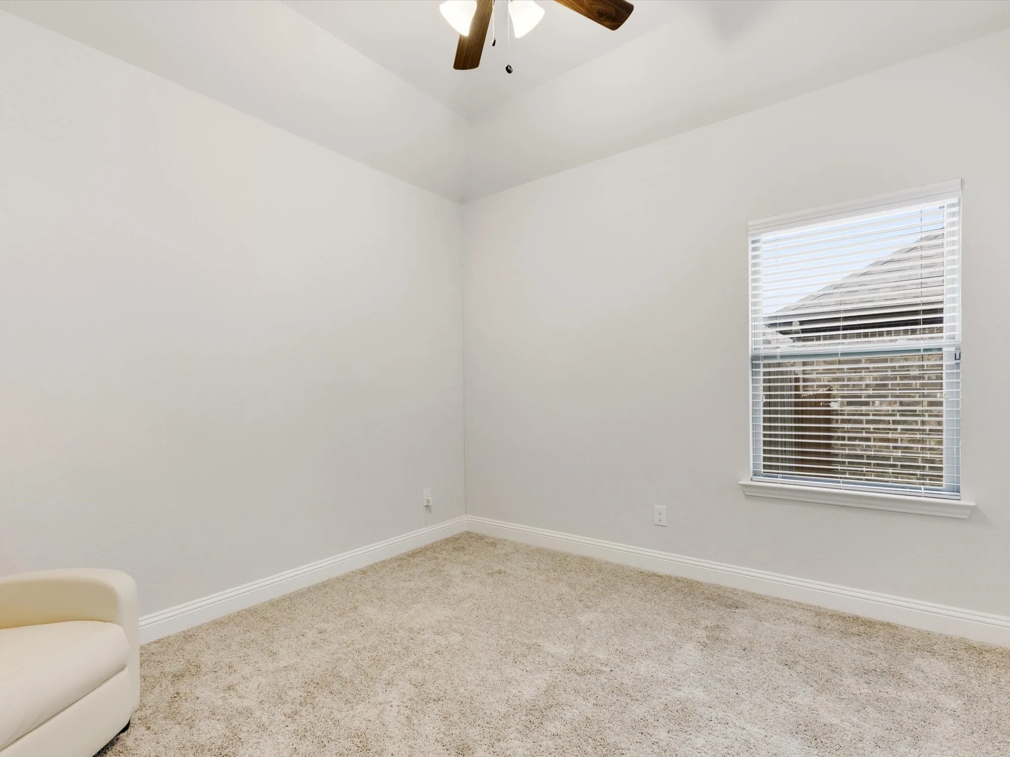 Single Family Residence For Sale in Ellis County , 146 Palouse Street, Red Oak, Texas 75154, 4 Bedroom, 2 Bathroom, 2 Garage spaces, 2,162 Sqft, built in 2023, mls#21297284, Real Estate Agent in Red Oak, Homes For Sale in Ellis county, Homes For Sale in Red Oak, Realtor in Red Oak Texas, Real Estate Brokerage Independent Realty Texas, Luminita Cordes Realtor