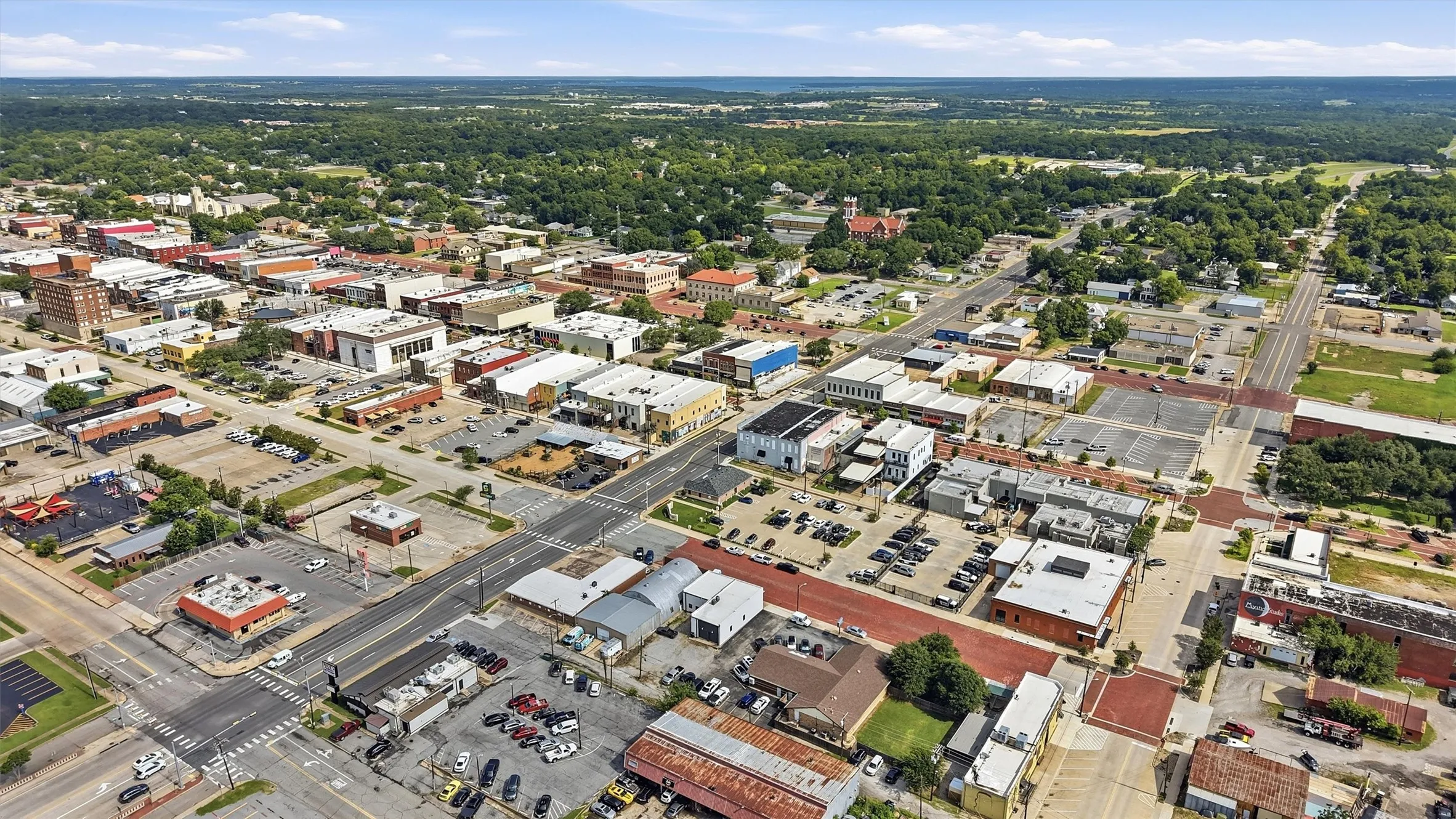 Office For Sale in Grayson County , 118 W Chestnut Street, Denison, Texas 75021, 0, 0, Garage spaces, 0 Sqft, built in 1950, mls#21303456, Real Estate Agent in Denison, Homes For Sale in Grayson county, Homes For Sale in Denison, Realtor in Denison Texas, Real Estate Brokerage Independent Realty Texas, Luminita Cordes Realtor