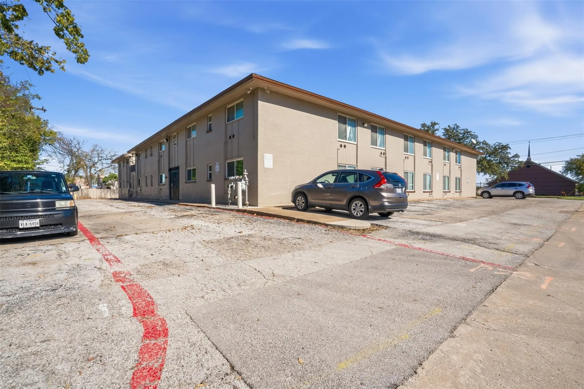 Apartment For Rent in Tarrant County , 150 S Main Street, Euless, Texas 76040, 2 Bedroom, 1 Bathroom, Garage spaces, 880 Sqft, built in 1964, mls#21303217, Real Estate Agent in Euless, Homes For Rent in Tarrant county, Homes For Rent in Euless, Realtor in Euless Texas, Real Estate Brokerage Independent Realty Texas, Luminita Cordes Realtor