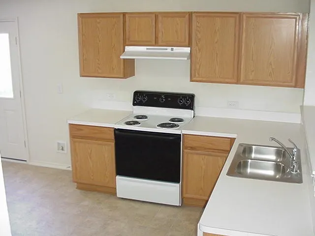 Single Family Residence For Rent in Rockwall County , 2801 Mockingbird Street, Royse City, Texas 75189, 3 Bedroom, 3 Bathroom, 2 Garage spaces, 2,186 Sqft, built in 2006, mls#21303846, Real Estate Agent in Royse City, Homes For Rent in Rockwall county, Homes For Rent in Royse City, Realtor in Royse City Texas, Real Estate Brokerage Independent Realty Texas, Luminita Cordes Realtor
