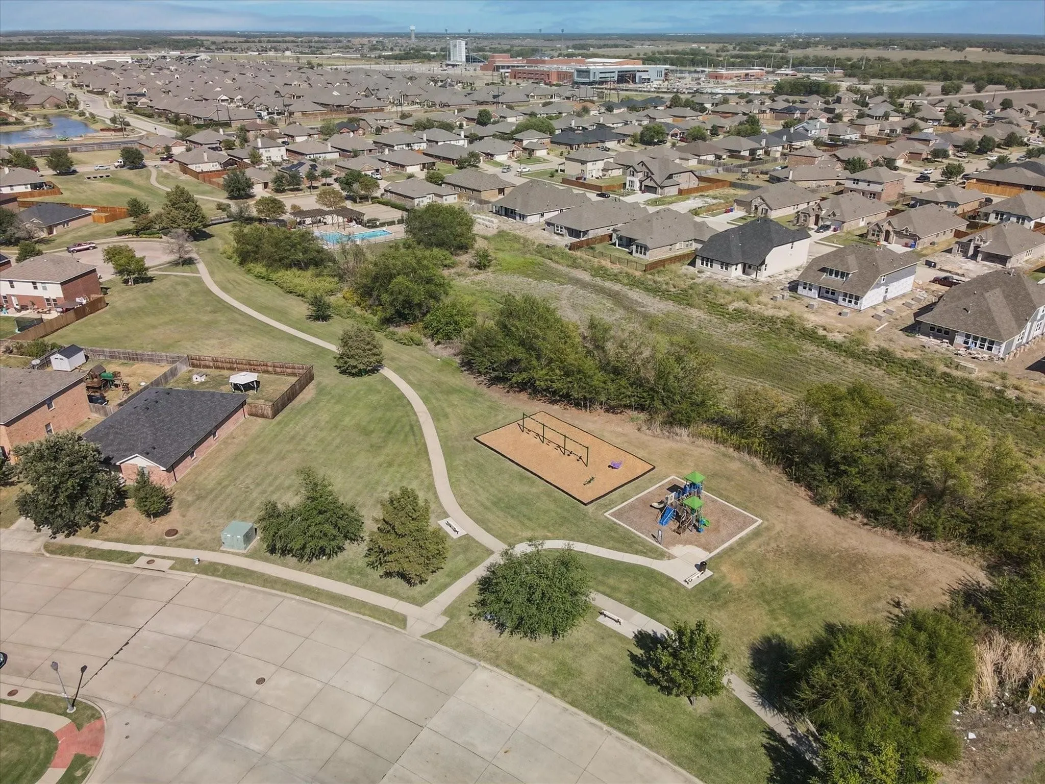 Single Family Residence For Rent in Rockwall County , 2801 Mockingbird Street, Royse City, Texas 75189, 3 Bedroom, 3 Bathroom, 2 Garage spaces, 2,186 Sqft, built in 2006, mls#21303846, Real Estate Agent in Royse City, Homes For Rent in Rockwall county, Homes For Rent in Royse City, Realtor in Royse City Texas, Real Estate Brokerage Independent Realty Texas, Luminita Cordes Realtor