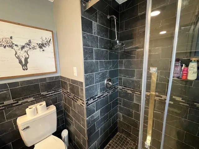 renovated bath in the hall for BR 3 & 4