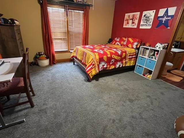 Single Family Residence For Sale in Fisher County , 1163 State Highway 70 N, Rotan, Texas 79546, 4 Bedroom, 3 Bathroom, 2 Garage spaces, 3,101 Sqft, built in 1940, mls#21303886, Real Estate Agent in Rotan, Homes For Sale in Fisher county, Homes For Sale in Rotan, Realtor in Rotan Texas, Real Estate Brokerage Independent Realty Texas, Luminita Cordes Realtor