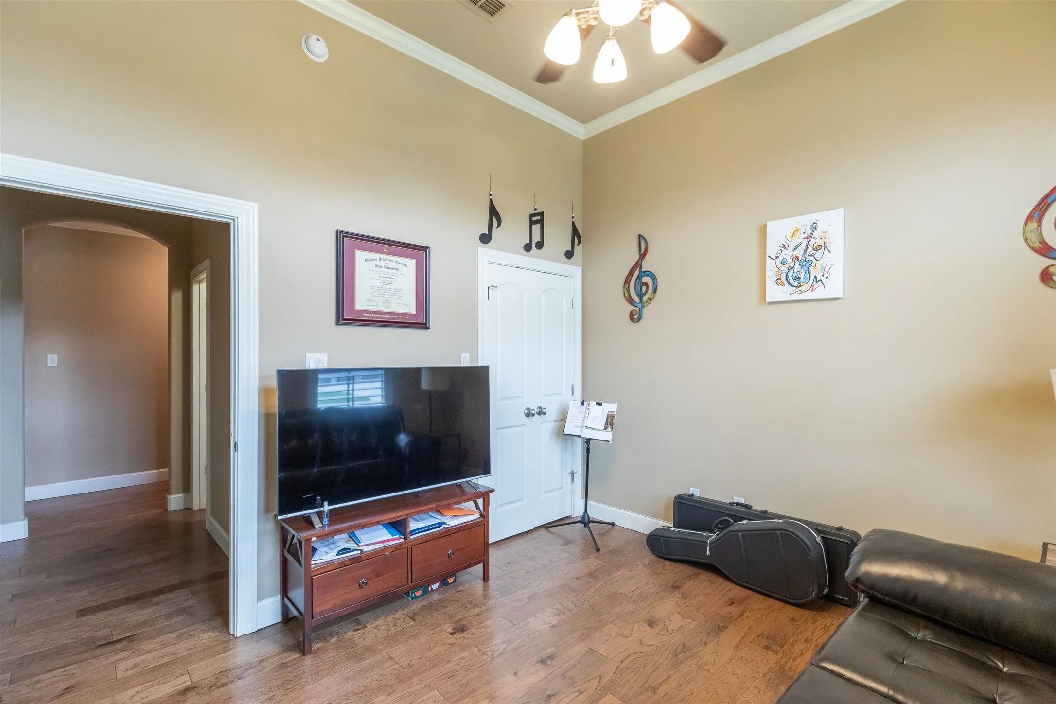 Single Family Residence For Sale in Taylor County , 110 Tierra Court, Abilene, Texas 79602, 4 Bedroom, 3 Bathroom, 3 Garage spaces, 2,723 Sqft, built in 2014, mls#21303959, Real Estate Agent in Abilene, Homes For Sale in Taylor county, Homes For Sale in Abilene, Realtor in Abilene Texas, Real Estate Brokerage Independent Realty Texas, Luminita Cordes Realtor