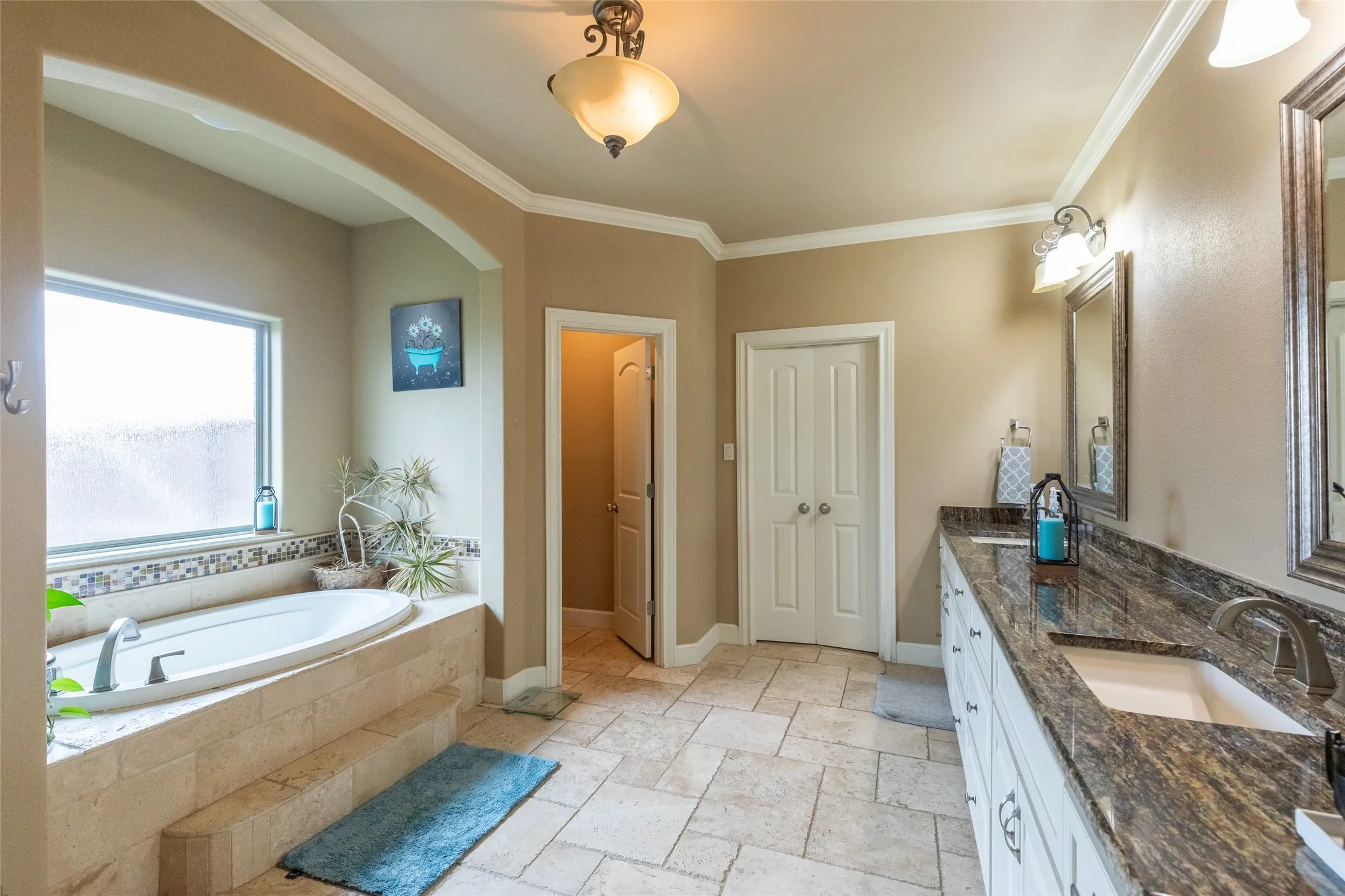Single Family Residence For Sale in Taylor County , 110 Tierra Court, Abilene, Texas 79602, 4 Bedroom, 3 Bathroom, 3 Garage spaces, 2,723 Sqft, built in 2014, mls#21303959, Real Estate Agent in Abilene, Homes For Sale in Taylor county, Homes For Sale in Abilene, Realtor in Abilene Texas, Real Estate Brokerage Independent Realty Texas, Luminita Cordes Realtor