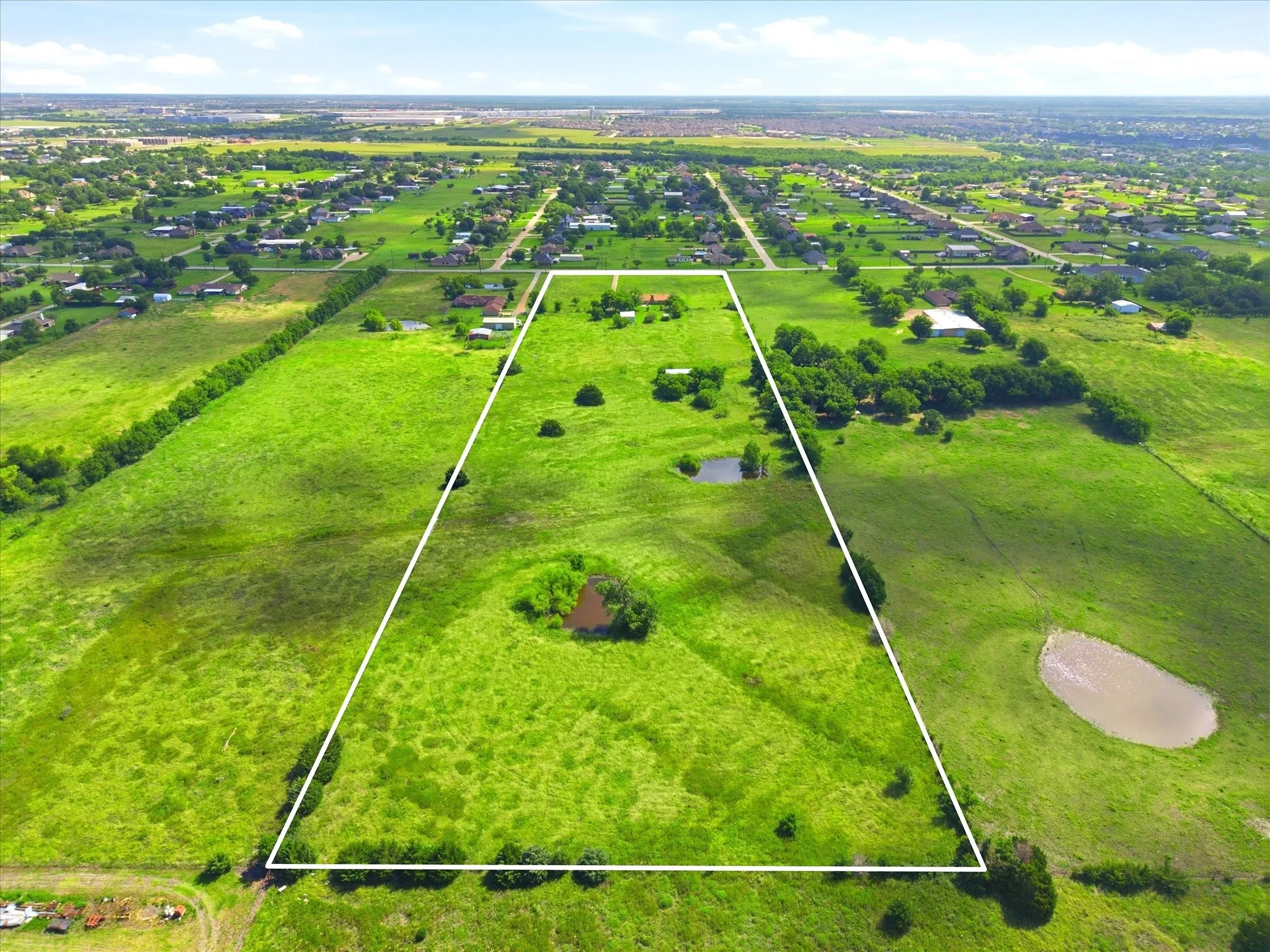 Improved Land For Sale in Kaufman County , 11749 Windy Lane, Forney, Texas 75126, 0, 0, Garage spaces, 0 Sqft, built in 1974, Price $1,750,000, mls#21303820, Real Estate Agent in Forney, Homes For Sale in Kaufman county, Homes For Sale in Forney, Realtor in Forney Texas, Real Estate Brokerage Independent Realty Texas, Luminita Cordes Realtor