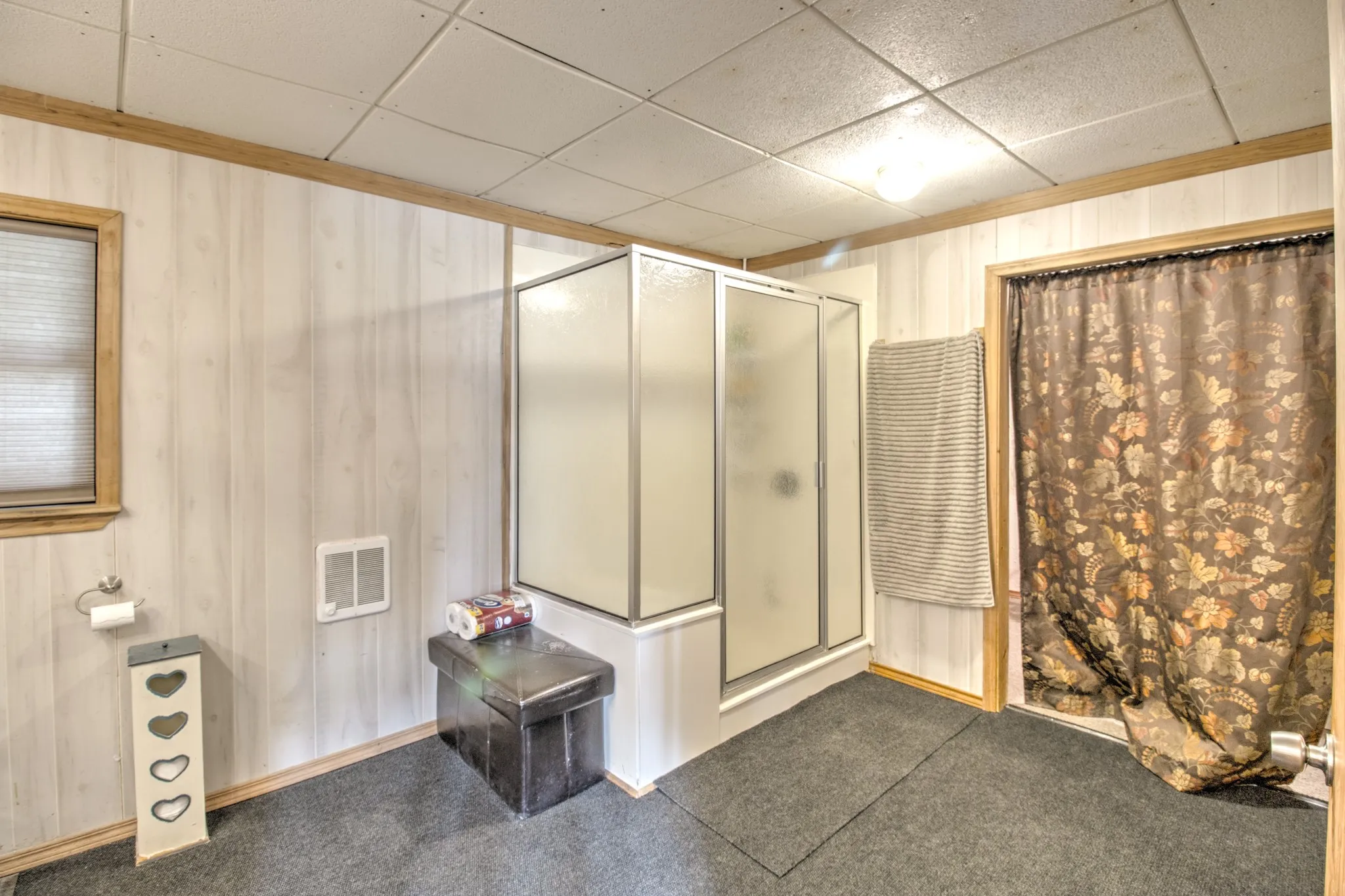 Single Family Residence For Sale in Denton County , 105 E Park Street, Little Elm, Texas 75068, 2 Bedroom, 1 Bathroom, 1 Garage spaces, 1,404 Sqft, built in 1956, mls#21296274, Real Estate Agent in Little Elm, Homes For Sale in Denton county, Homes For Sale in Little Elm, Realtor in Little Elm Texas, Real Estate Brokerage Independent Realty Texas, Luminita Cordes Realtor