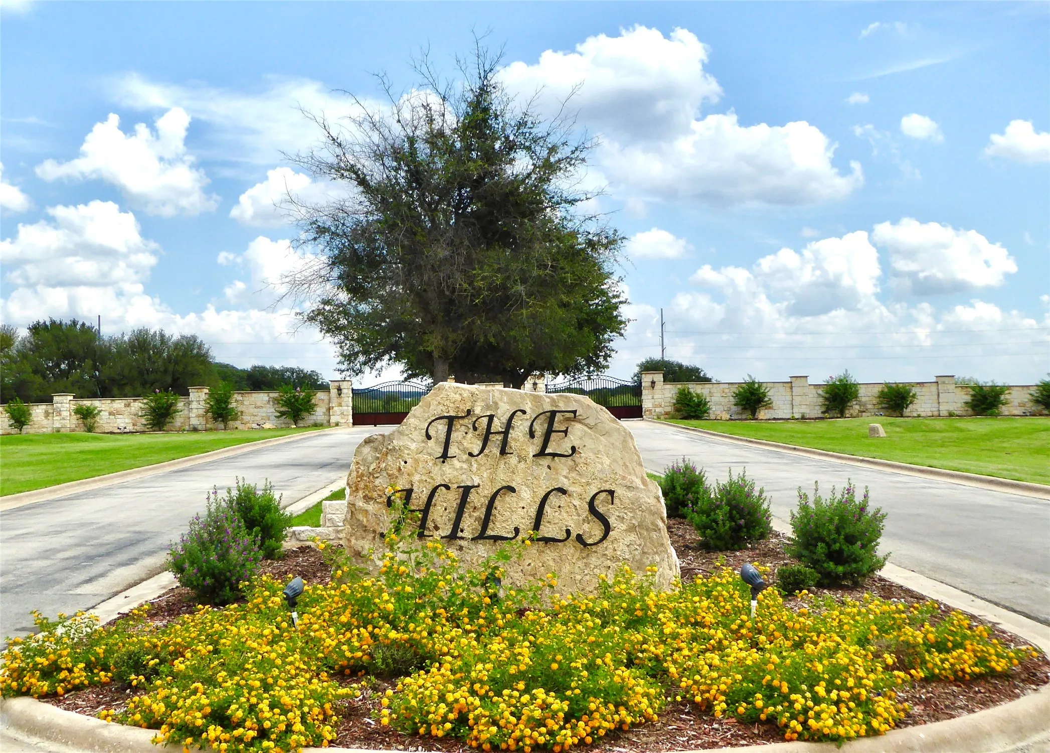 Welcome to Gate 3 of The Hills above PK Lake!