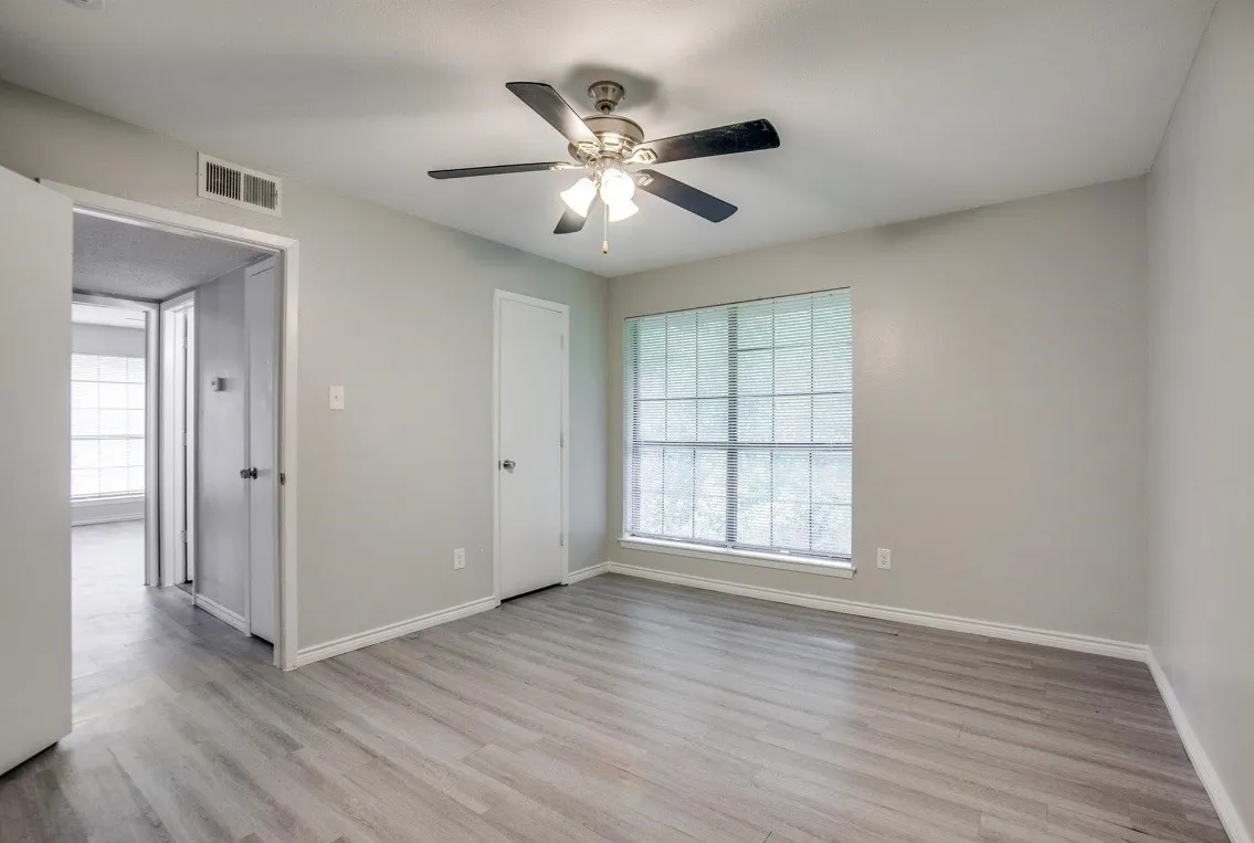 Apartment For Rent in Dallas County , 1935 Cranford Drive 104, Garland, Texas 75041, 2 Bedroom, 2 Bathroom, Garage spaces, 10,782 Sqft, built in 1984, mls#21304014, Real Estate Agent in Garland, Homes For Rent in Dallas county, Homes For Rent in Garland, Realtor in Garland Texas, Real Estate Brokerage Independent Realty Texas, Luminita Cordes Realtor
