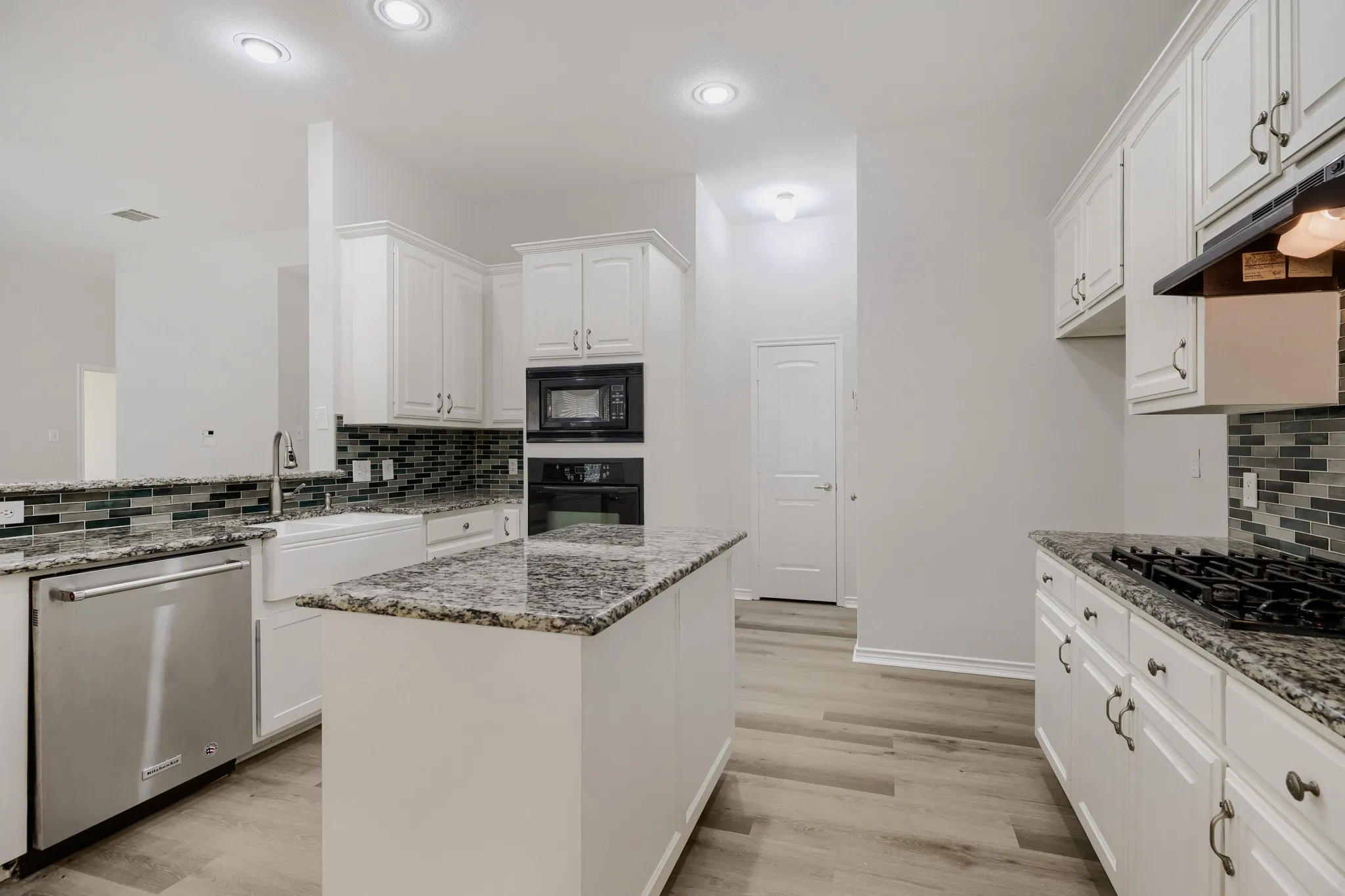Single Family Residence For Sale in Collin County , 5712 Broken Spur, Mc Kinney, Texas 75070, 3 Bedroom, 2 Bathroom, 2 Garage spaces, 1,779 Sqft, built in 2007, mls#21141484, Real Estate Agent in Mc Kinney, Homes For Sale in Collin county, Homes For Sale in Mc Kinney, Realtor in Mc Kinney Texas, Real Estate Brokerage Independent Realty Texas, Luminita Cordes Realtor