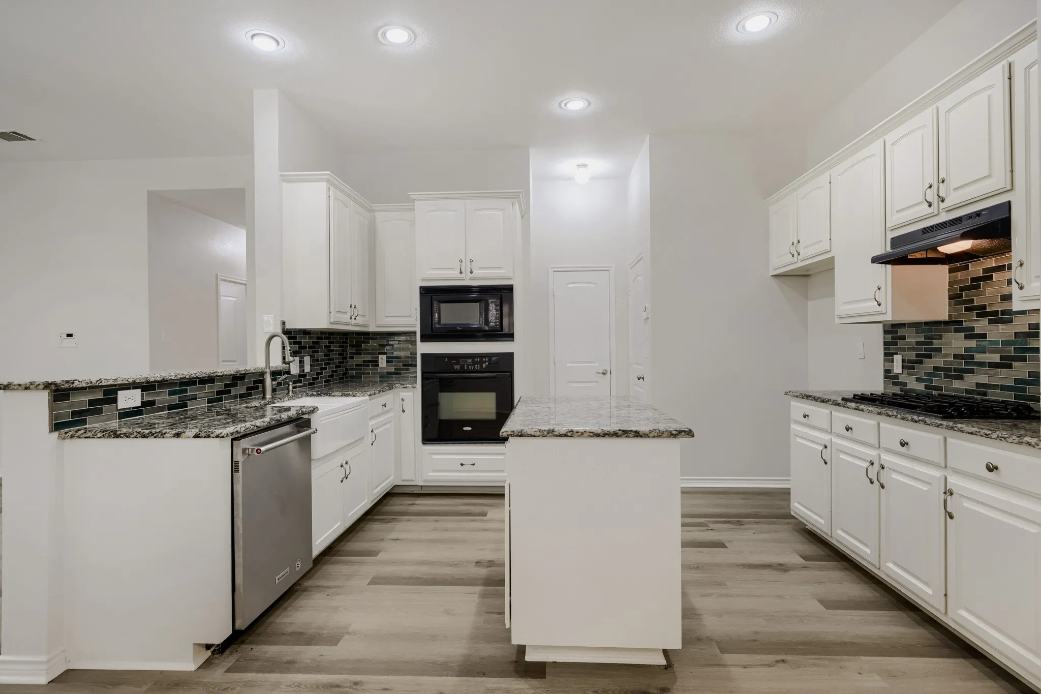Single Family Residence For Sale in Collin County , 5712 Broken Spur, Mc Kinney, Texas 75070, 3 Bedroom, 2 Bathroom, 2 Garage spaces, 1,779 Sqft, built in 2007, mls#21141484, Real Estate Agent in Mc Kinney, Homes For Sale in Collin county, Homes For Sale in Mc Kinney, Realtor in Mc Kinney Texas, Real Estate Brokerage Independent Realty Texas, Luminita Cordes Realtor