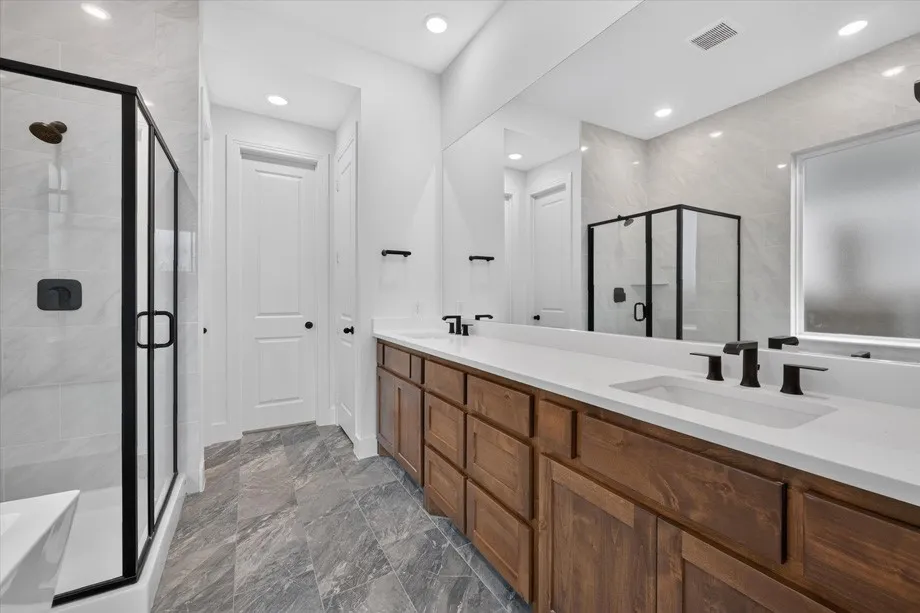 Single Family Residence For Sale in Grayson County , 1537 Thicket Hill Drive, Van Alstyne, Texas 75495, 4 Bedroom, 4 Bathroom, 2 Garage spaces, 3,130 Sqft, built in 2026, mls#21303857, Real Estate Agent in Van Alstyne, Homes For Sale in Grayson county, Homes For Sale in Van Alstyne, Realtor in Van Alstyne Texas, Real Estate Brokerage Independent Realty Texas, Luminita Cordes Realtor