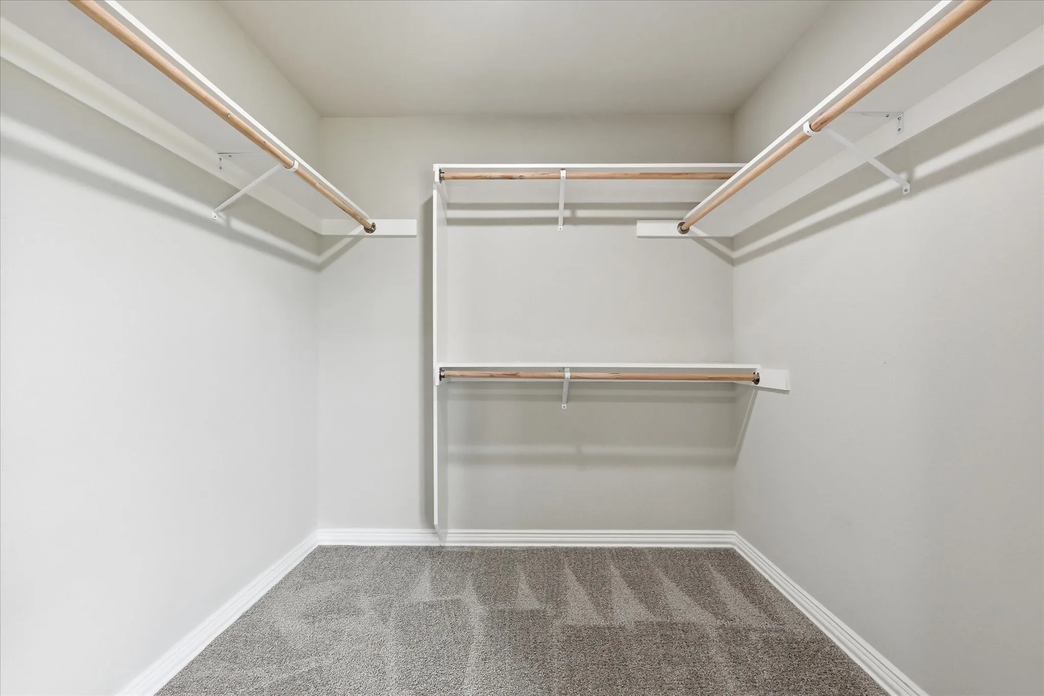 Walk in closet