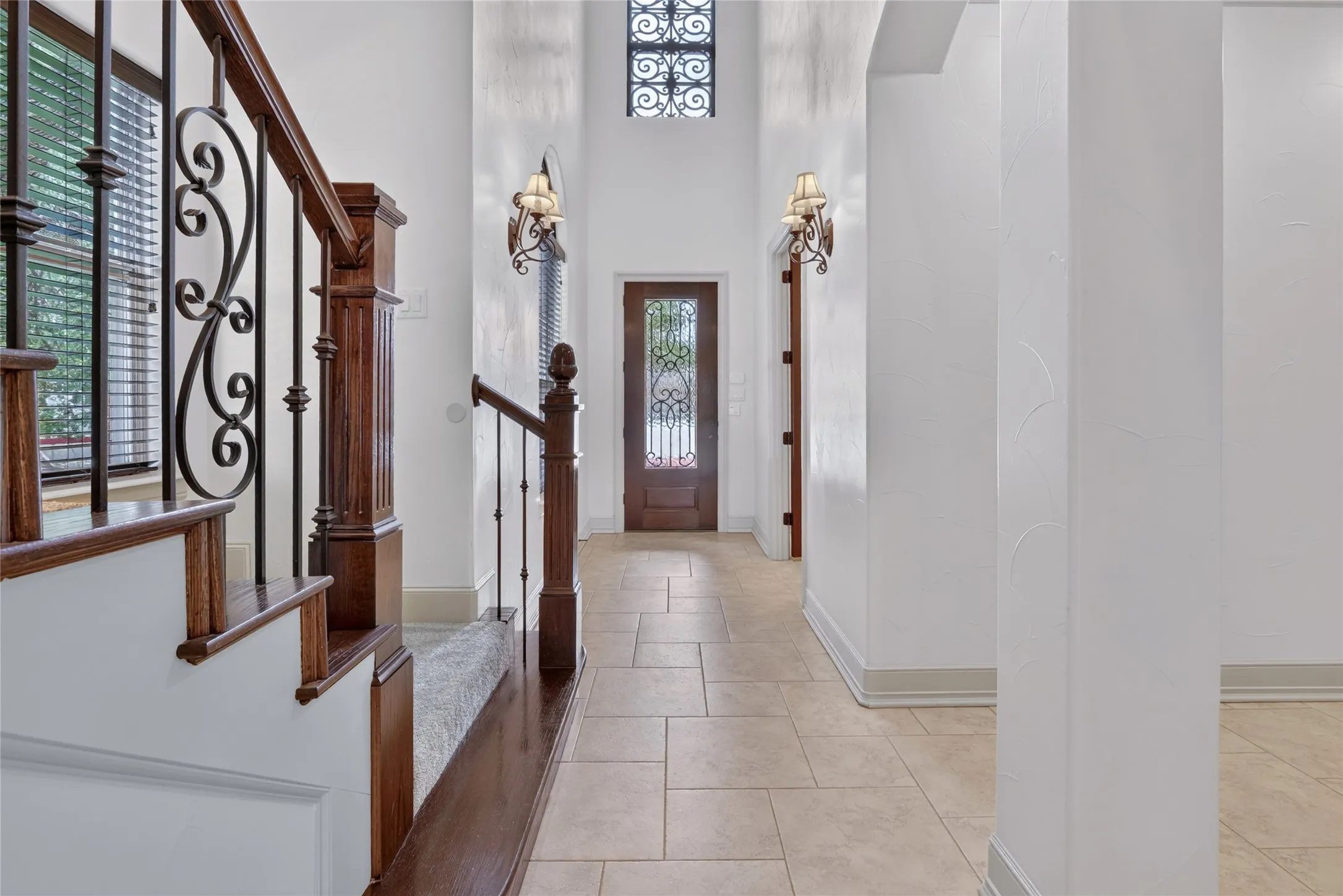 Single Family Residence For Sale in Tarrant County , 7917 Club Court, Fort Worth, Texas 76179, 4 Bedroom, 4 Bathroom, 2 Garage spaces, 5,643 Sqft, built in 2006, mls#21294654, Real Estate Agent in Fort Worth, Homes For Sale in Tarrant county, Homes For Sale in Fort Worth, Realtor in Fort Worth Texas, Real Estate Brokerage Independent Realty Texas, Luminita Cordes Realtor