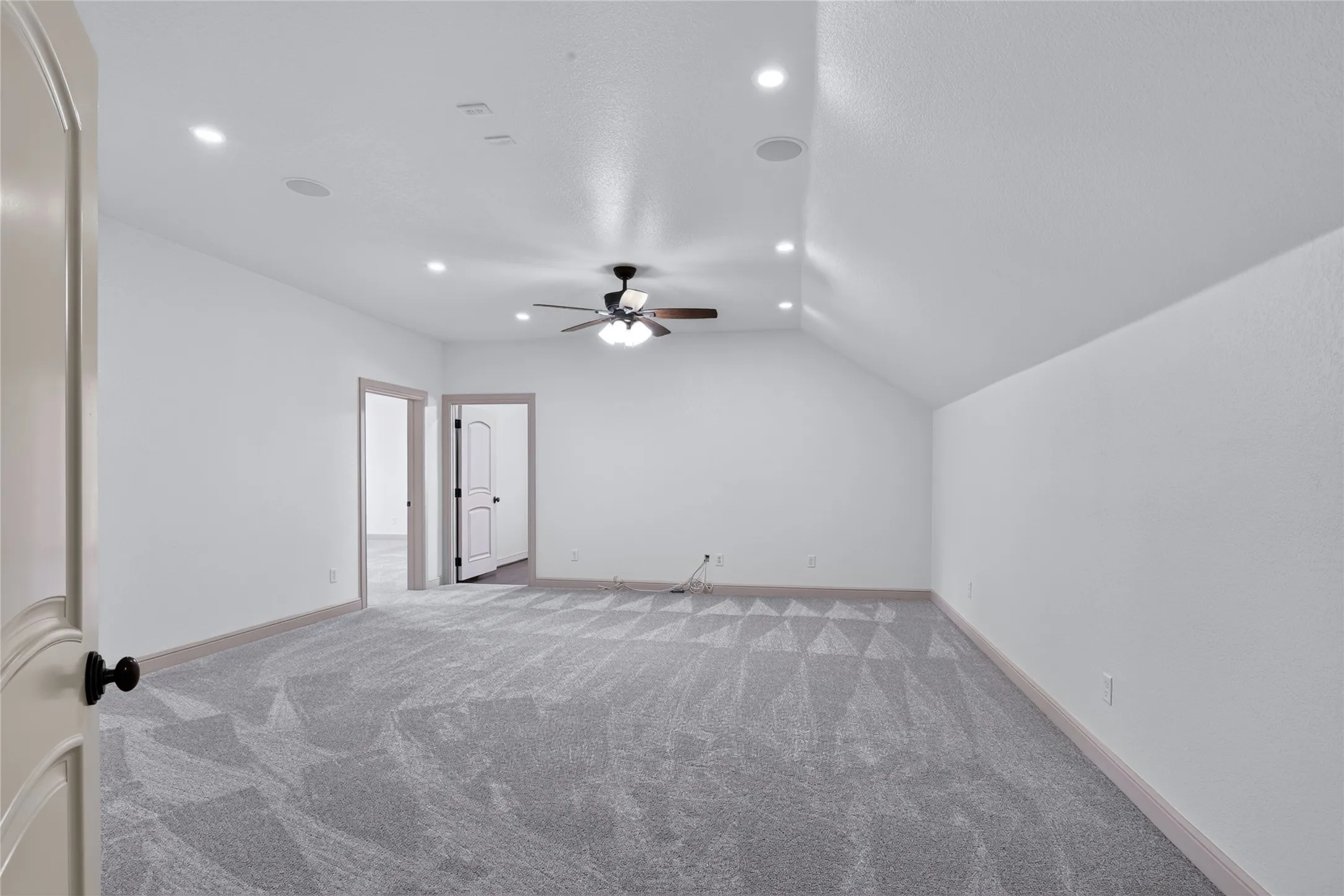 Single Family Residence For Sale in Tarrant County , 7917 Club Court, Fort Worth, Texas 76179, 4 Bedroom, 4 Bathroom, 2 Garage spaces, 5,643 Sqft, built in 2006, mls#21294654, Real Estate Agent in Fort Worth, Homes For Sale in Tarrant county, Homes For Sale in Fort Worth, Realtor in Fort Worth Texas, Real Estate Brokerage Independent Realty Texas, Luminita Cordes Realtor