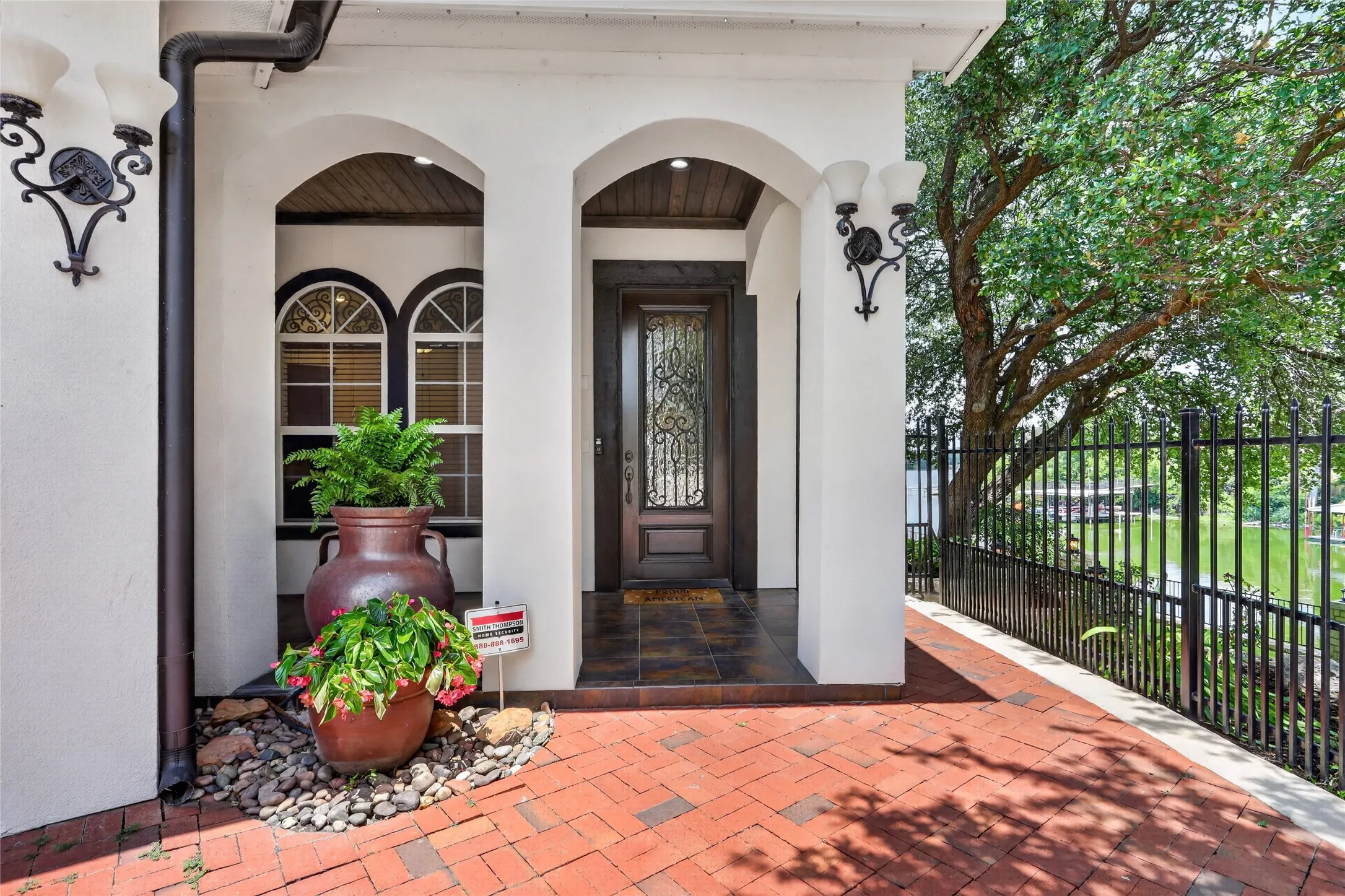 Single Family Residence For Sale in Tarrant County , 7917 Club Court, Fort Worth, Texas 76179, 4 Bedroom, 4 Bathroom, 2 Garage spaces, 5,643 Sqft, built in 2006, mls#21294654, Real Estate Agent in Fort Worth, Homes For Sale in Tarrant county, Homes For Sale in Fort Worth, Realtor in Fort Worth Texas, Real Estate Brokerage Independent Realty Texas, Luminita Cordes Realtor