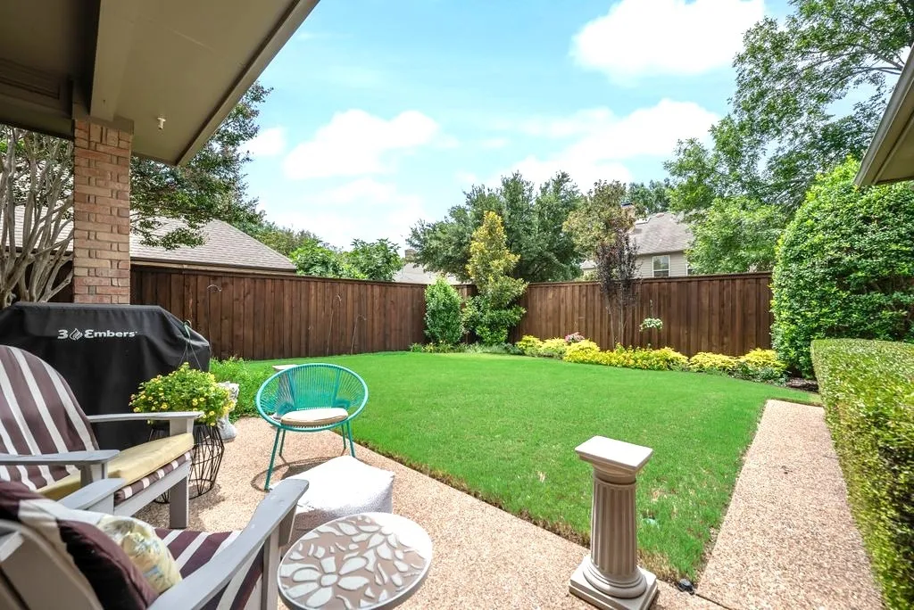 Single Family Residence For Sale in Collin County , 5904 Loch Maree Drive, Plano, Texas 75093, 4 Bedroom, 4 Bathroom, 2 Garage spaces, 3,548 Sqft, built in 1990, mls#21304064, Real Estate Agent in Plano, Homes For Sale in Collin county, Homes For Sale in Plano, Realtor in Plano Texas, Real Estate Brokerage Independent Realty Texas, Luminita Cordes Realtor