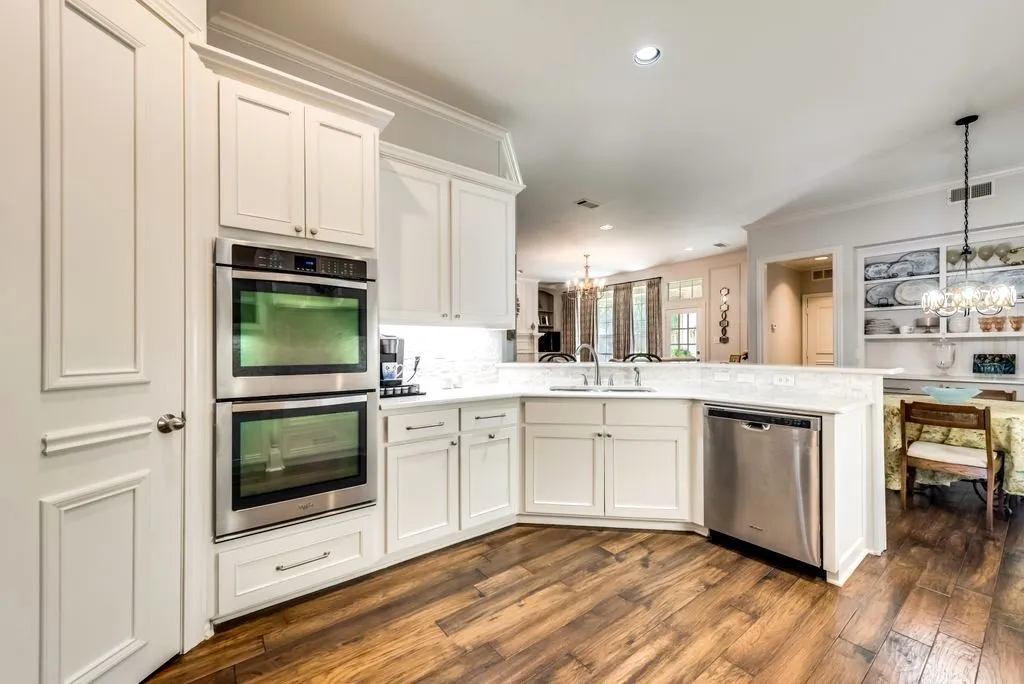Single Family Residence For Sale in Collin County , 5904 Loch Maree Drive, Plano, Texas 75093, 4 Bedroom, 4 Bathroom, 2 Garage spaces, 3,548 Sqft, built in 1990, mls#21304064, Real Estate Agent in Plano, Homes For Sale in Collin county, Homes For Sale in Plano, Realtor in Plano Texas, Real Estate Brokerage Independent Realty Texas, Luminita Cordes Realtor
