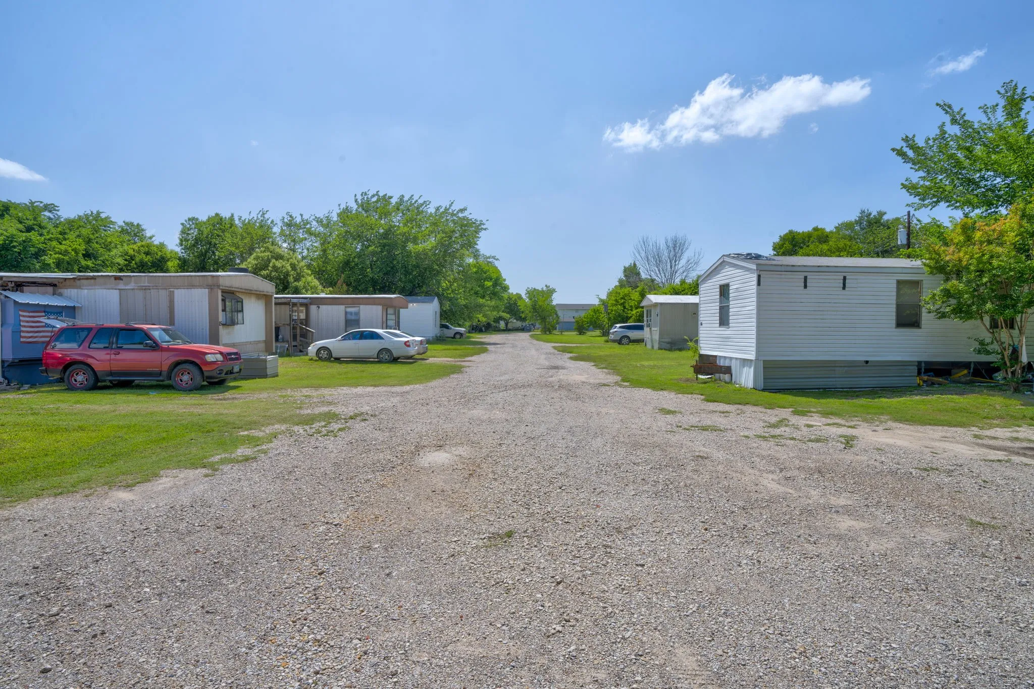 Business For Sale in Ellis County , 404 S Interstate 35 Road 2, Red Oak, Texas 75154, 0, 0, Garage spaces, 0 Sqft, built in 1970, Price $3,000,000, mls#21304068, Real Estate Agent in Red Oak, Homes For Sale in Ellis county, Homes For Sale in Red Oak, Realtor in Red Oak Texas, Real Estate Brokerage Independent Realty Texas, Luminita Cordes Realtor