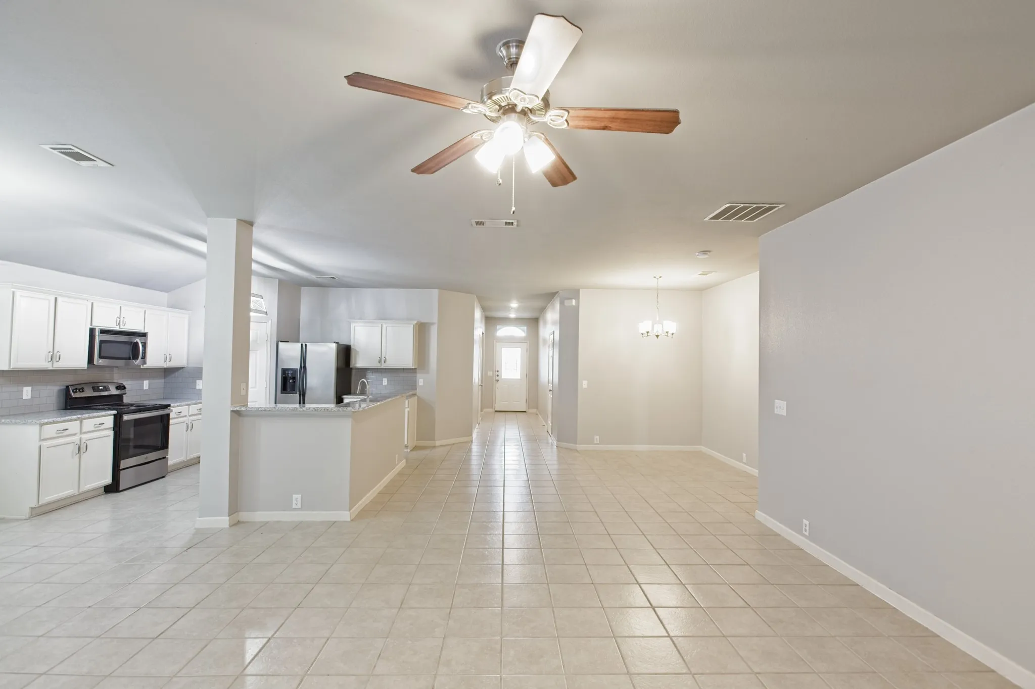 Single Family Residence For Rent in Collin County , 2309 Mallard Drive, Melissa, Texas 75454, 3 Bedroom, 2 Bathroom, 2 Garage spaces, 1,738 Sqft, built in 2002, mls#21304114, Real Estate Agent in Melissa, Homes For Rent in Collin county, Homes For Rent in Melissa, Realtor in Melissa Texas, Real Estate Brokerage Independent Realty Texas, Luminita Cordes Realtor