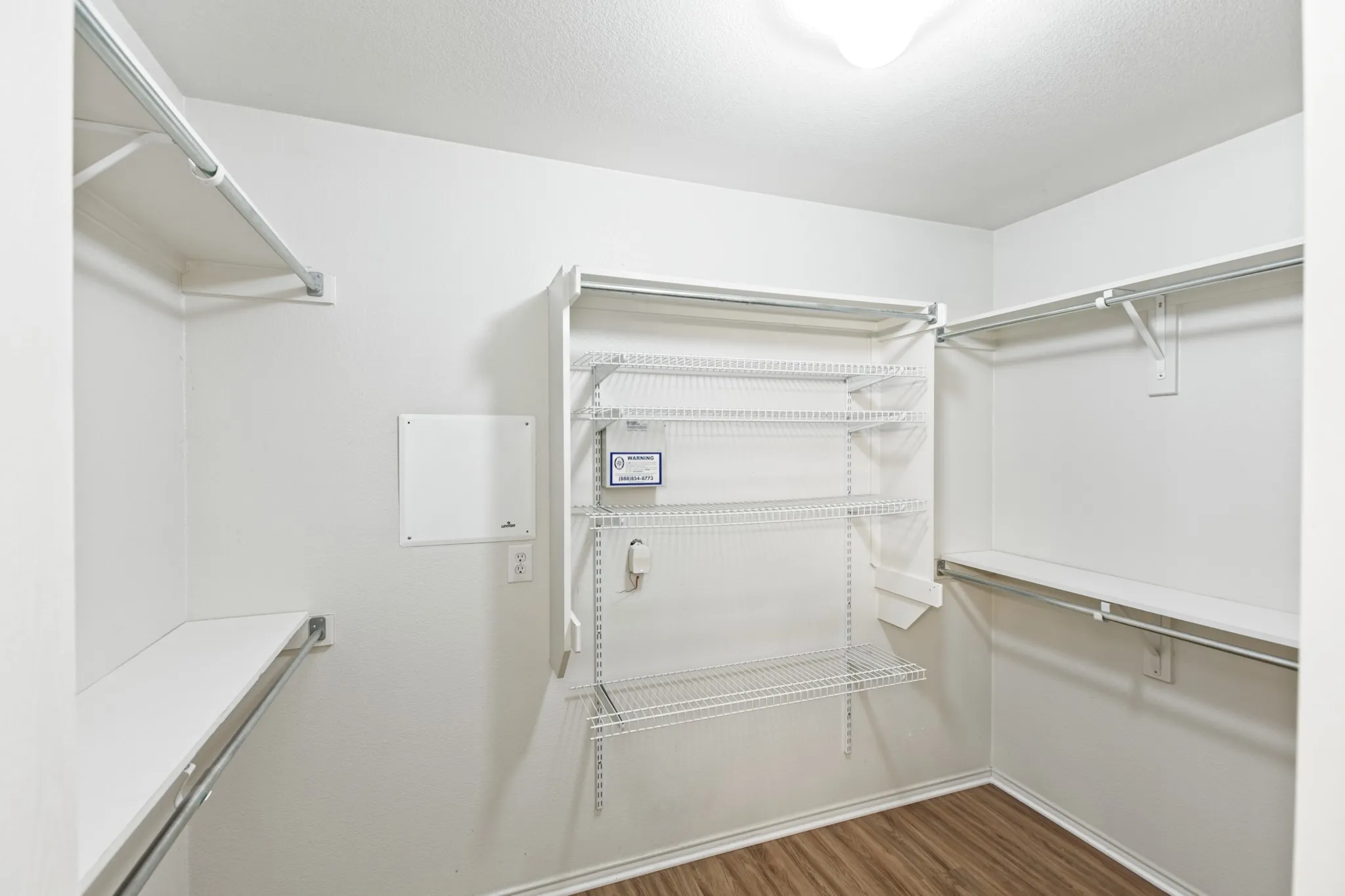 Single Family Residence For Rent in Collin County , 2309 Mallard Drive, Melissa, Texas 75454, 3 Bedroom, 2 Bathroom, 2 Garage spaces, 1,738 Sqft, built in 2002, mls#21304114, Real Estate Agent in Melissa, Homes For Rent in Collin county, Homes For Rent in Melissa, Realtor in Melissa Texas, Real Estate Brokerage Independent Realty Texas, Luminita Cordes Realtor