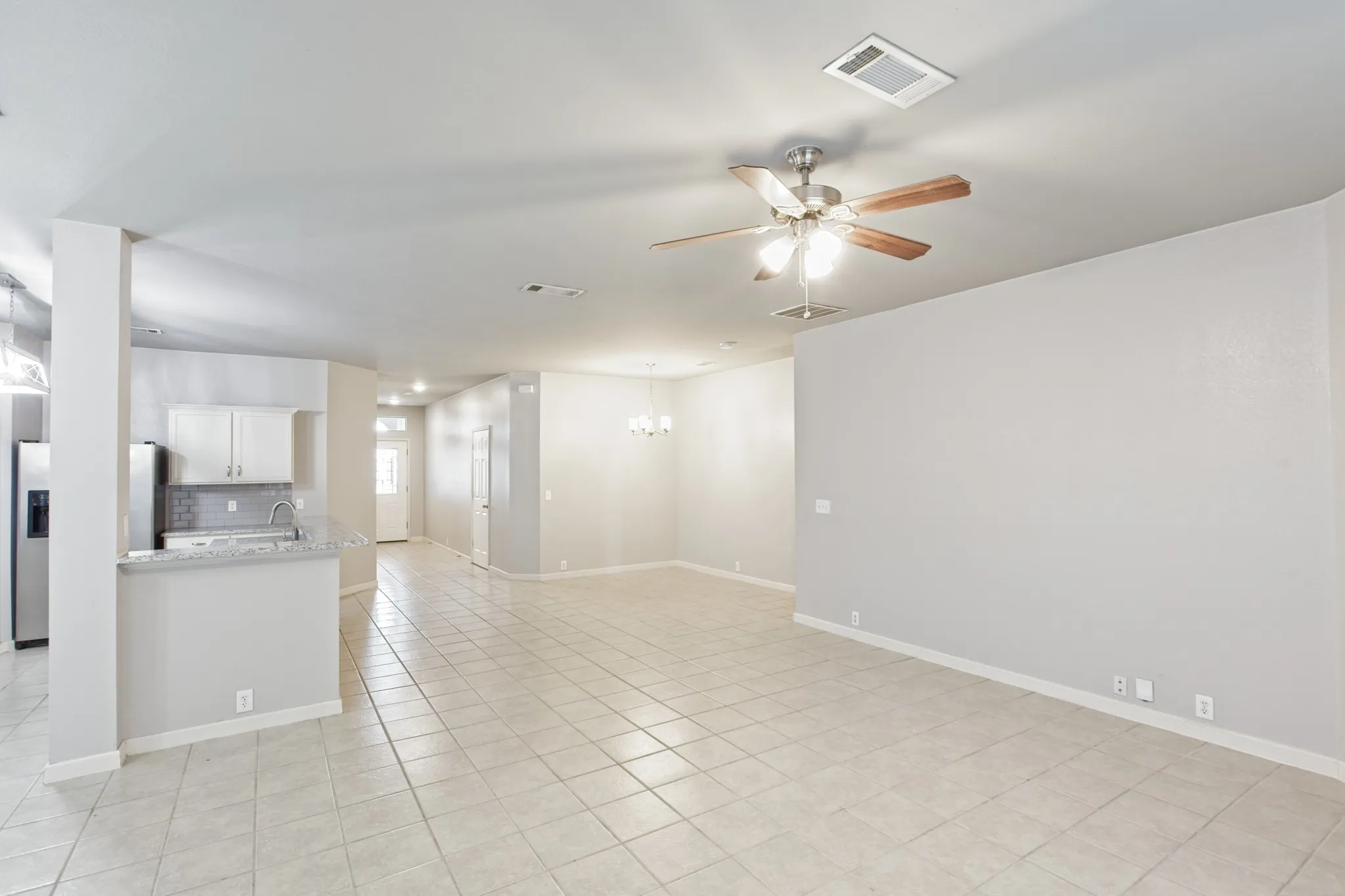 Single Family Residence For Rent in Collin County , 2309 Mallard Drive, Melissa, Texas 75454, 3 Bedroom, 2 Bathroom, 2 Garage spaces, 1,738 Sqft, built in 2002, mls#21304114, Real Estate Agent in Melissa, Homes For Rent in Collin county, Homes For Rent in Melissa, Realtor in Melissa Texas, Real Estate Brokerage Independent Realty Texas, Luminita Cordes Realtor