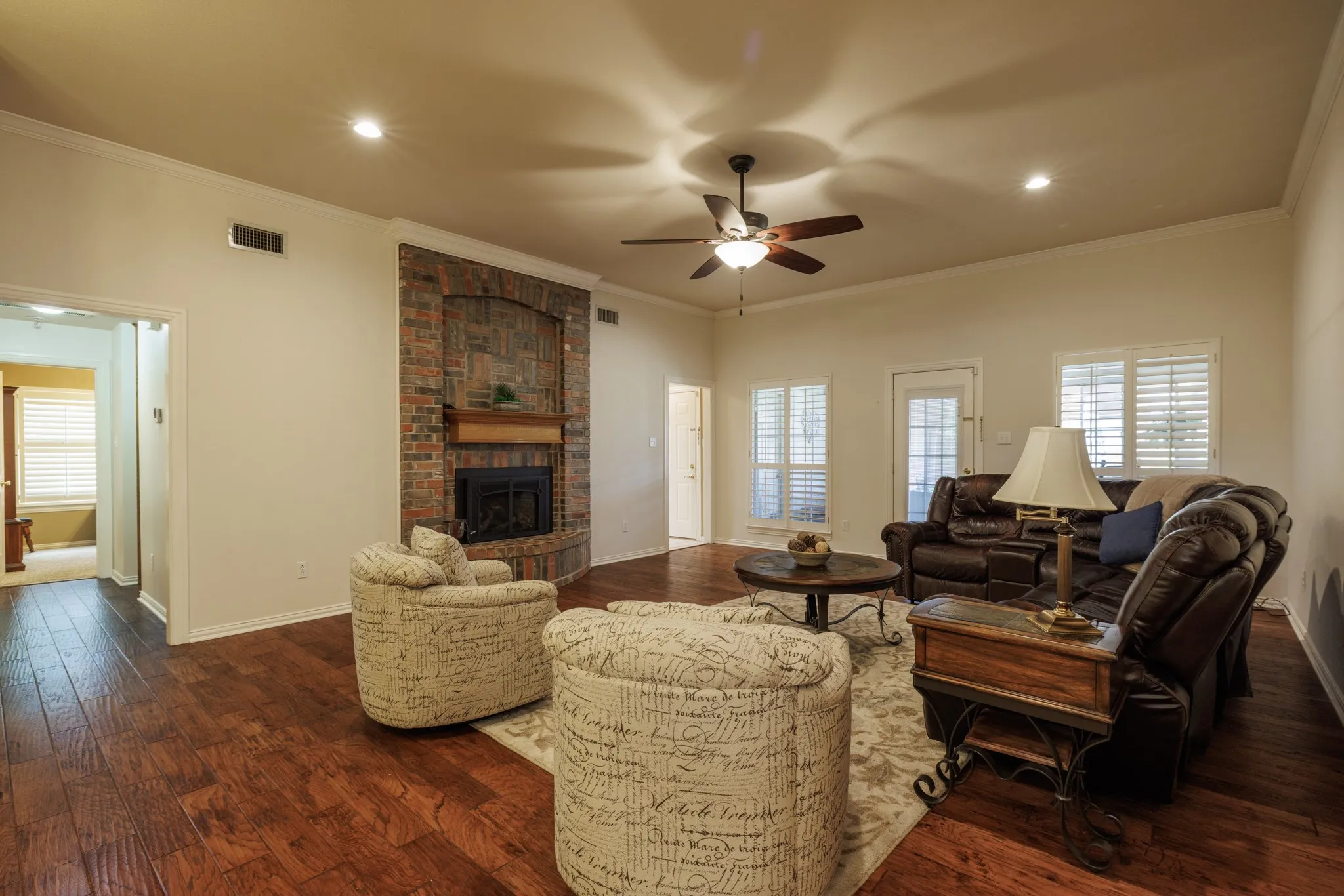 Single Family Residence For Rent in Taylor County , 3726 Pensacola Drive, Abilene, Texas 79606, 4 Bedroom, 3 Bathroom, 2 Garage spaces, 2,126 Sqft, built in 1994, mls#21304113, Real Estate Agent in Abilene, Homes For Rent in Taylor county, Homes For Rent in Abilene, Realtor in Abilene Texas, Real Estate Brokerage Independent Realty Texas, Luminita Cordes Realtor