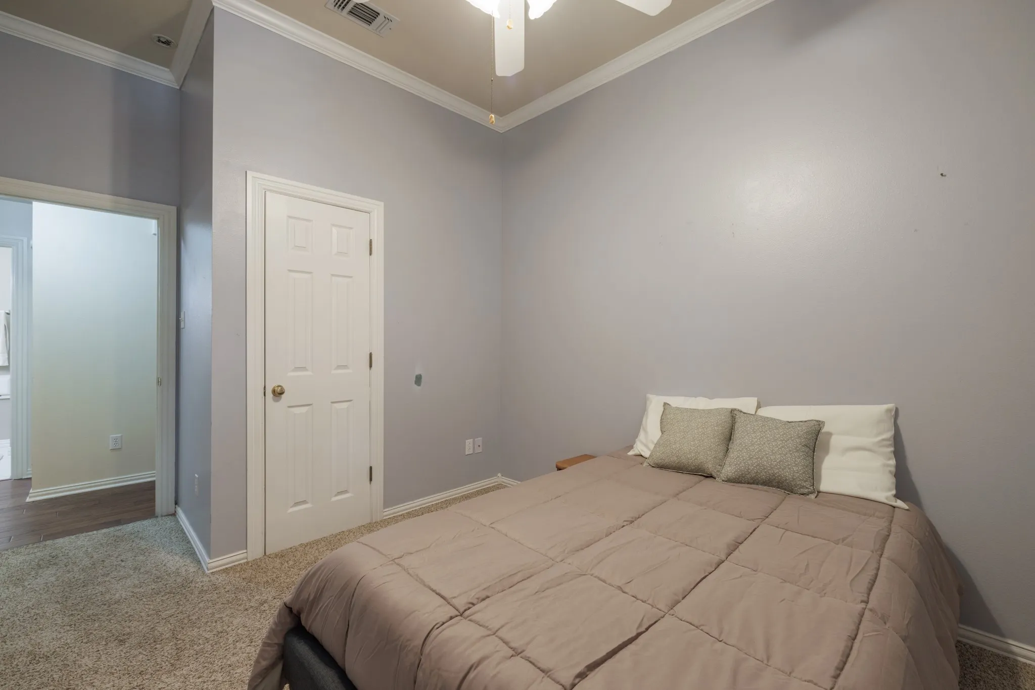 Single Family Residence For Rent in Taylor County , 3726 Pensacola Drive, Abilene, Texas 79606, 4 Bedroom, 3 Bathroom, 2 Garage spaces, 2,126 Sqft, built in 1994, mls#21304113, Real Estate Agent in Abilene, Homes For Rent in Taylor county, Homes For Rent in Abilene, Realtor in Abilene Texas, Real Estate Brokerage Independent Realty Texas, Luminita Cordes Realtor