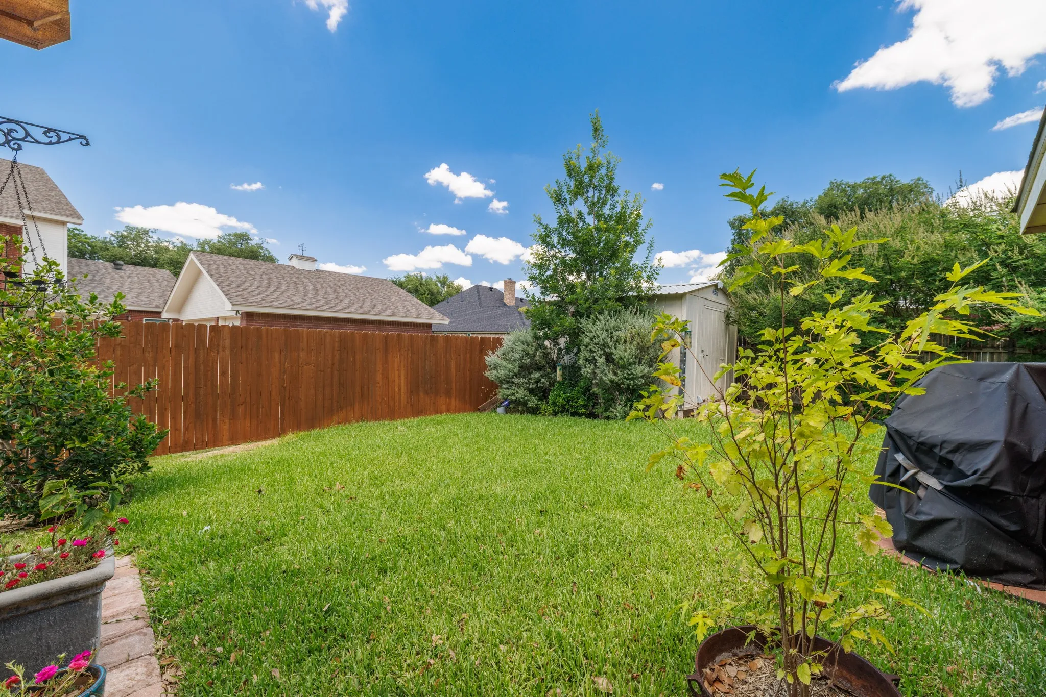 Single Family Residence For Rent in Taylor County , 3726 Pensacola Drive, Abilene, Texas 79606, 4 Bedroom, 3 Bathroom, 2 Garage spaces, 2,126 Sqft, built in 1994, mls#21304113, Real Estate Agent in Abilene, Homes For Rent in Taylor county, Homes For Rent in Abilene, Realtor in Abilene Texas, Real Estate Brokerage Independent Realty Texas, Luminita Cordes Realtor