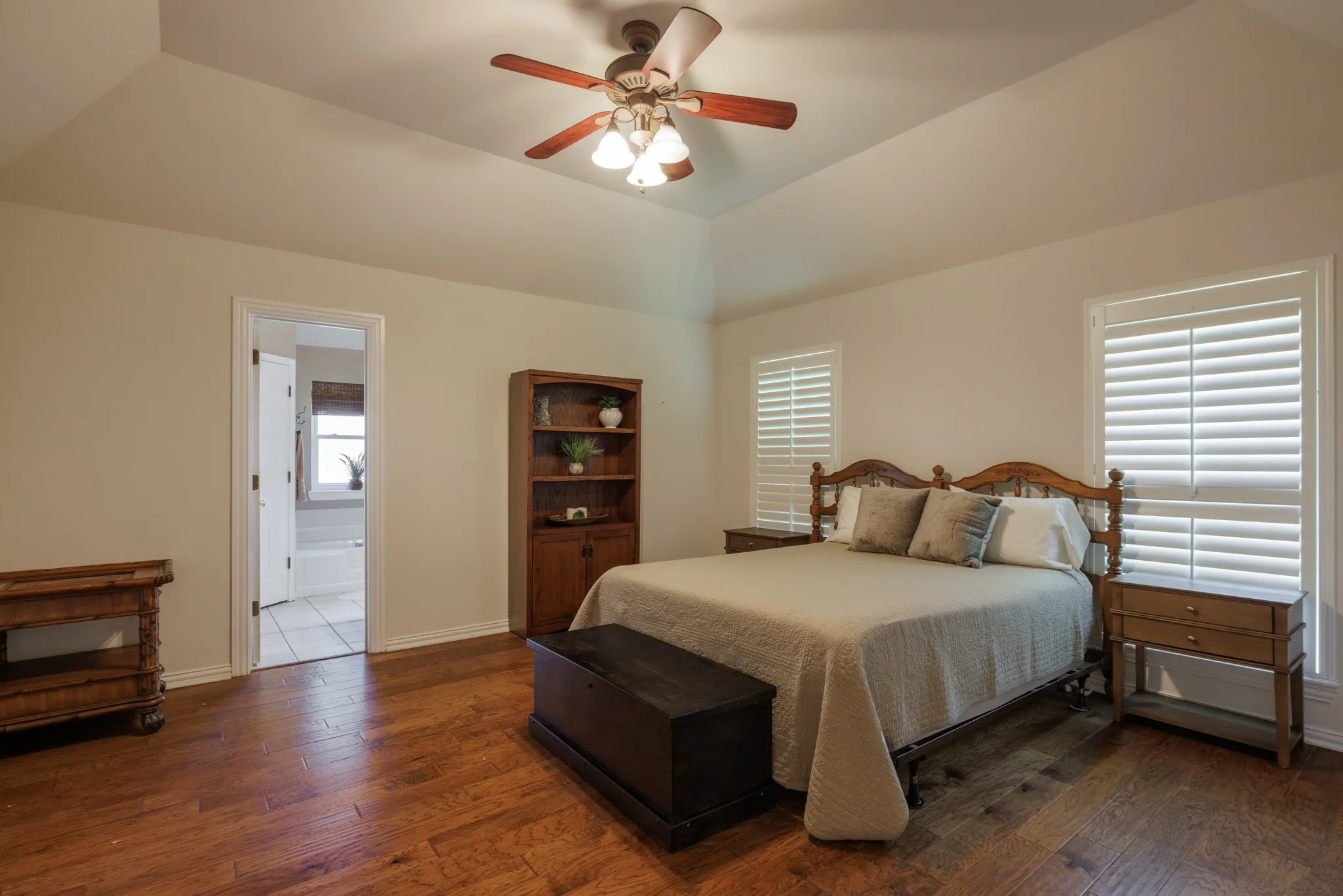 Single Family Residence For Rent in Taylor County , 3726 Pensacola Drive, Abilene, Texas 79606, 4 Bedroom, 3 Bathroom, 2 Garage spaces, 2,126 Sqft, built in 1994, mls#21304113, Real Estate Agent in Abilene, Homes For Rent in Taylor county, Homes For Rent in Abilene, Realtor in Abilene Texas, Real Estate Brokerage Independent Realty Texas, Luminita Cordes Realtor