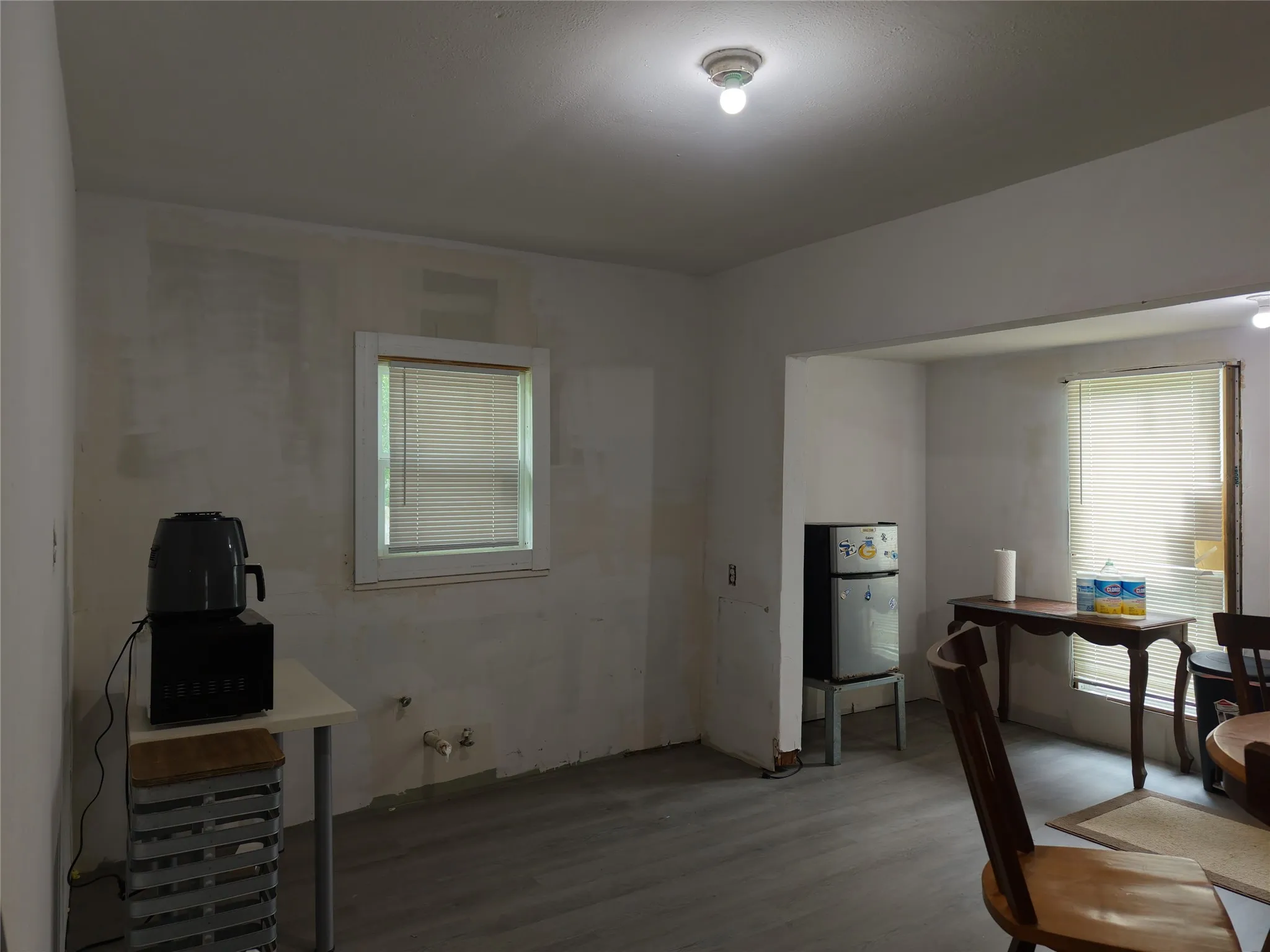 Single Family Residence For Sale in Dallas County , 611 Wayne Street, Dallas, Texas 75223, 3 Bedroom, 2 Bathroom, Garage spaces, 1,224 Sqft, built in 1930, mls#21304124, Real Estate Agent in Dallas, Homes For Sale in Dallas county, Homes For Sale in Dallas, Realtor in Dallas Texas, Real Estate Brokerage Independent Realty Texas, Luminita Cordes Realtor
