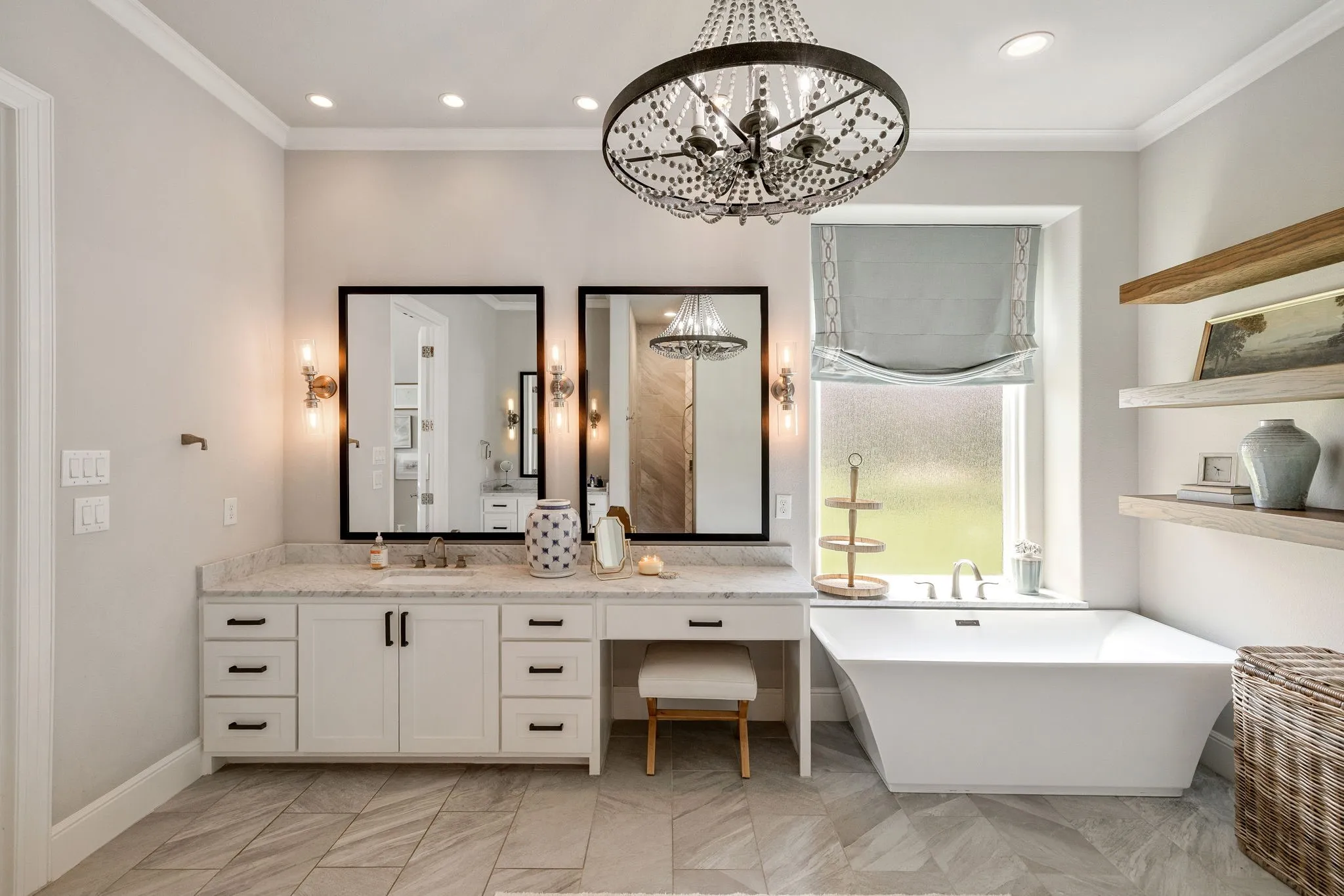 Single Family Residence For Sale in Collin County , 515 Mark Drive, Lucas, Texas 75002, 5 Bedroom, 6 Bathroom, 5 Garage spaces, 5,155 Sqft, built in 2017, mls#21301399, Real Estate Agent in Lucas, Homes For Sale in Collin county, Homes For Sale in Lucas, Realtor in Lucas Texas, Real Estate Brokerage Independent Realty Texas, Luminita Cordes Realtor