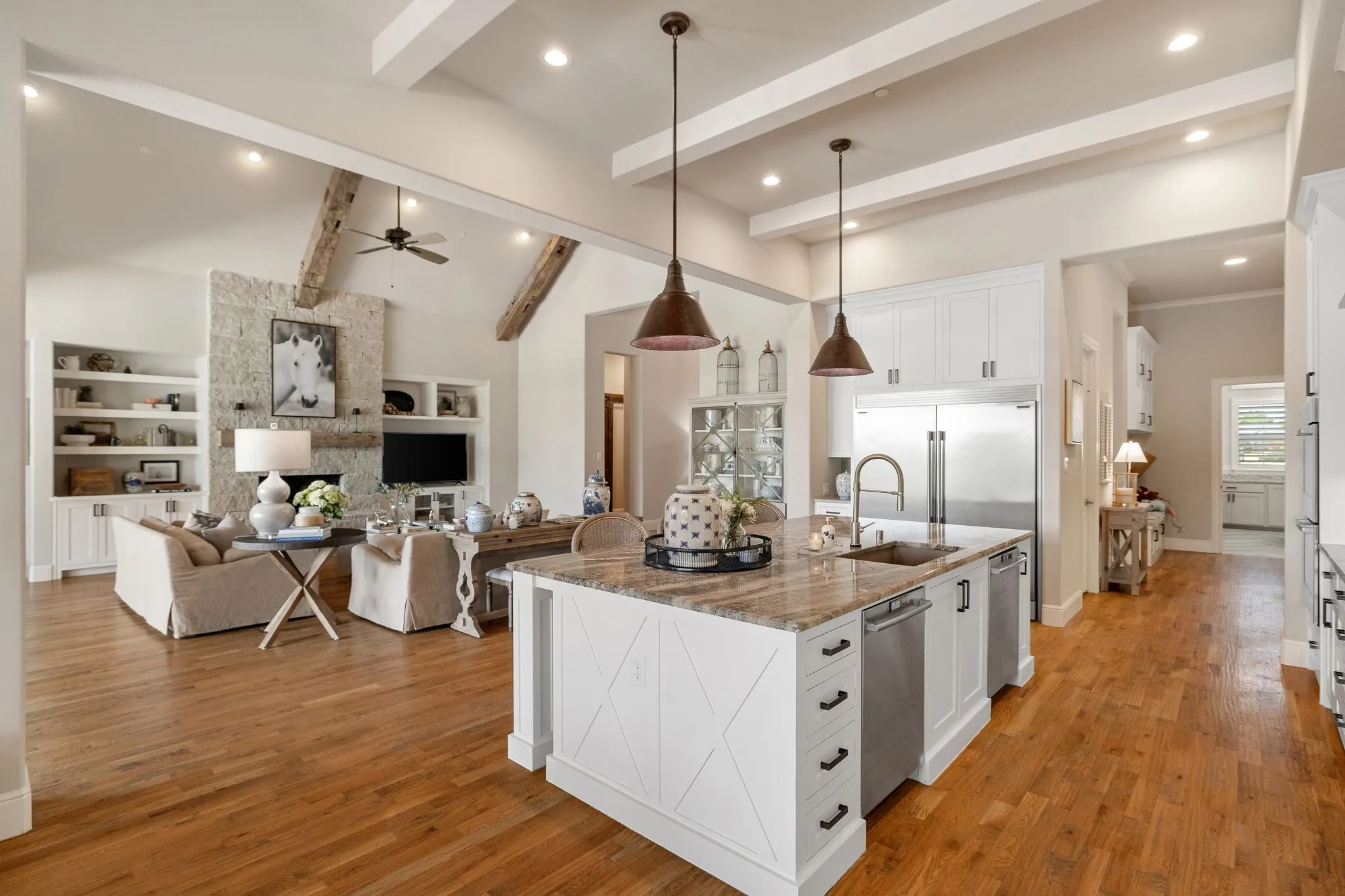 Single Family Residence For Sale in Collin County , 515 Mark Drive, Lucas, Texas 75002, 5 Bedroom, 6 Bathroom, 5 Garage spaces, 5,155 Sqft, built in 2017, mls#21301399, Real Estate Agent in Lucas, Homes For Sale in Collin county, Homes For Sale in Lucas, Realtor in Lucas Texas, Real Estate Brokerage Independent Realty Texas, Luminita Cordes Realtor