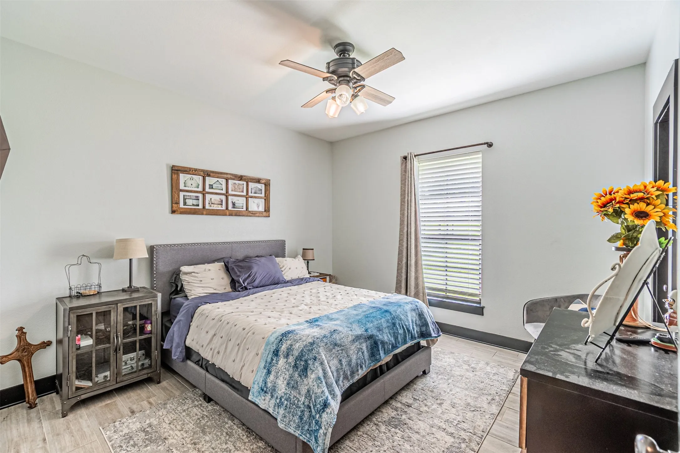 Single Family Residence For Sale in Van Zandt County , 4671 FM 1504, Wills Point, Texas 75169, 3 Bedroom, 3 Bathroom, 2 Garage spaces, 1,904 Sqft, built in 2017, mls#21303678, Real Estate Agent in Wills Point, Homes For Sale in Van Zandt county, Homes For Sale in Wills Point, Realtor in Wills Point Texas, Real Estate Brokerage Independent Realty Texas, Luminita Cordes Realtor