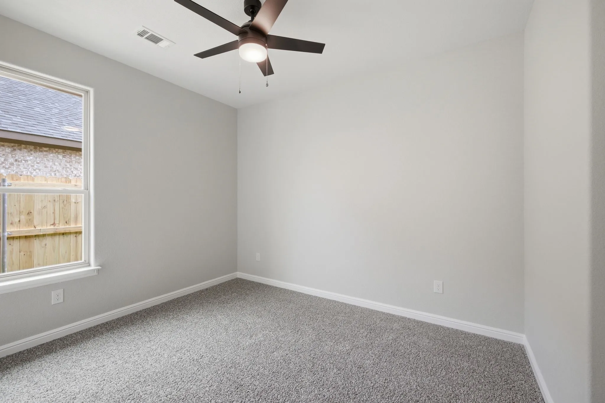 Single Family Residence For Sale in Johnson County , 302 Evans Street, Cleburne, Texas 76031, 4 Bedroom, 2 Bathroom, 2 Garage spaces, 1,617 Sqft, built in 2026, mls#21301068, Real Estate Agent in Cleburne, Homes For Sale in Johnson county, Homes For Sale in Cleburne, Realtor in Cleburne Texas, Real Estate Brokerage Independent Realty Texas, Luminita Cordes Realtor