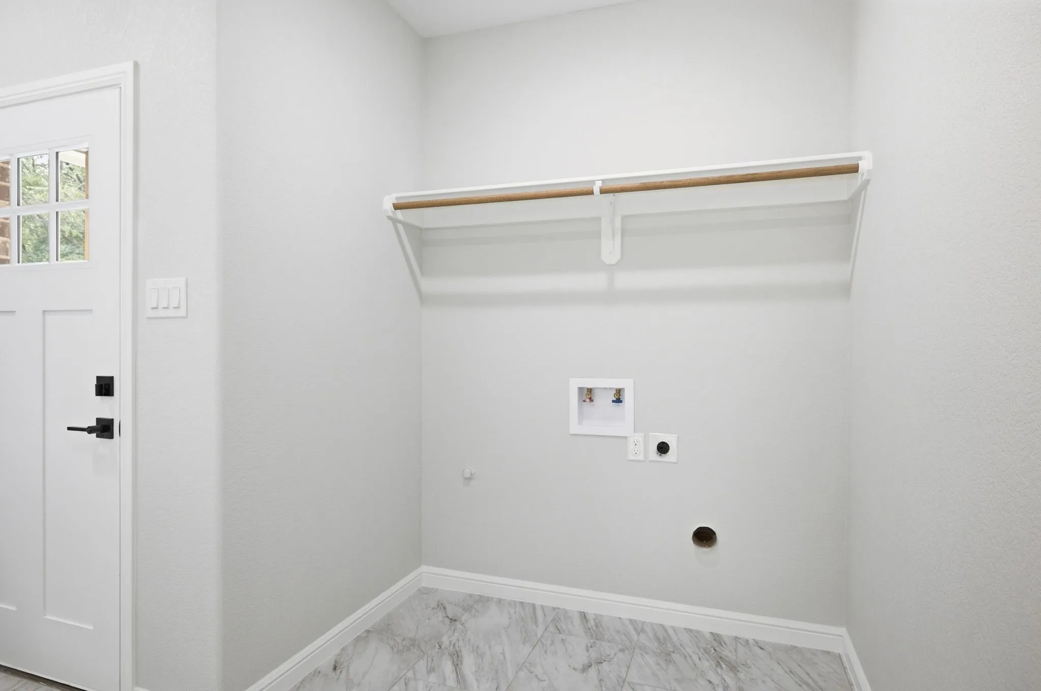 Single Family Residence For Sale in Johnson County , 302 Evans Street, Cleburne, Texas 76031, 4 Bedroom, 2 Bathroom, 2 Garage spaces, 1,617 Sqft, built in 2026, mls#21301068, Real Estate Agent in Cleburne, Homes For Sale in Johnson county, Homes For Sale in Cleburne, Realtor in Cleburne Texas, Real Estate Brokerage Independent Realty Texas, Luminita Cordes Realtor