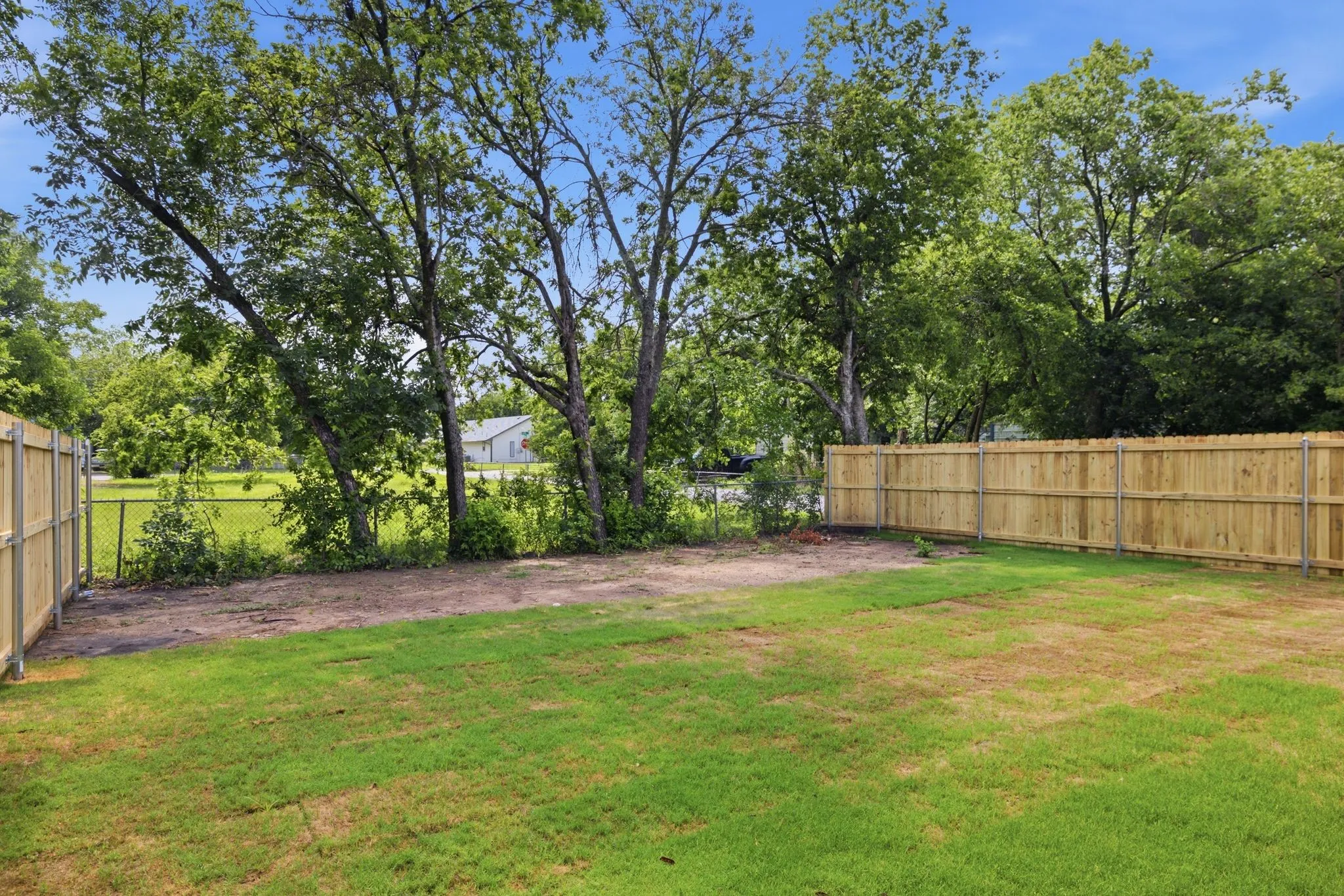 Single Family Residence For Sale in Johnson County , 302 Evans Street, Cleburne, Texas 76031, 4 Bedroom, 2 Bathroom, 2 Garage spaces, 1,617 Sqft, built in 2026, mls#21301068, Real Estate Agent in Cleburne, Homes For Sale in Johnson county, Homes For Sale in Cleburne, Realtor in Cleburne Texas, Real Estate Brokerage Independent Realty Texas, Luminita Cordes Realtor