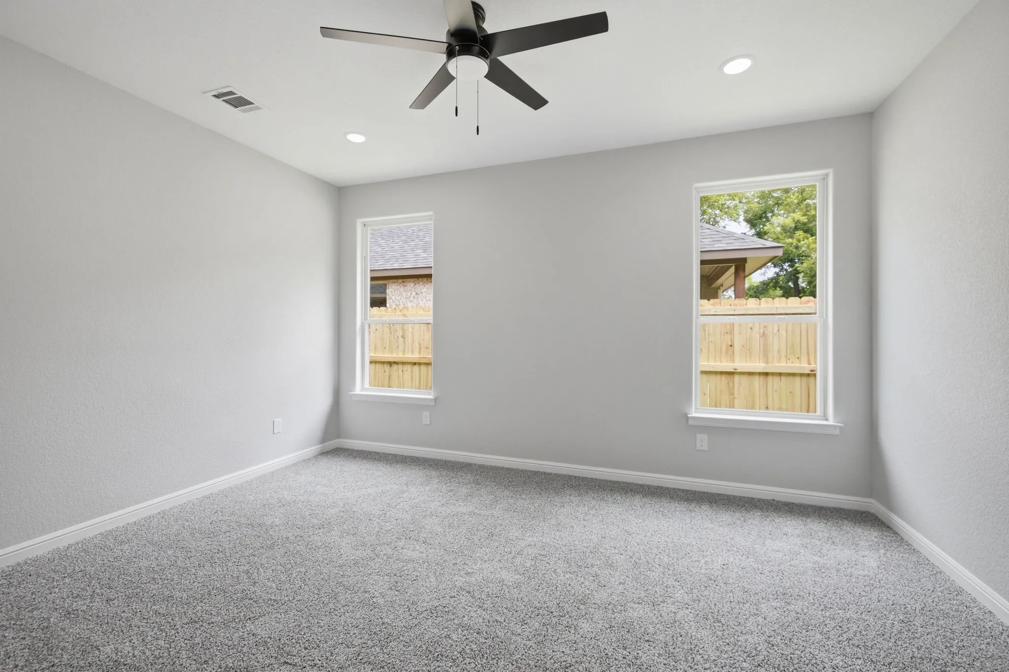 Single Family Residence For Sale in Johnson County , 302 Evans Street, Cleburne, Texas 76031, 4 Bedroom, 2 Bathroom, 2 Garage spaces, 1,617 Sqft, built in 2026, mls#21301068, Real Estate Agent in Cleburne, Homes For Sale in Johnson county, Homes For Sale in Cleburne, Realtor in Cleburne Texas, Real Estate Brokerage Independent Realty Texas, Luminita Cordes Realtor