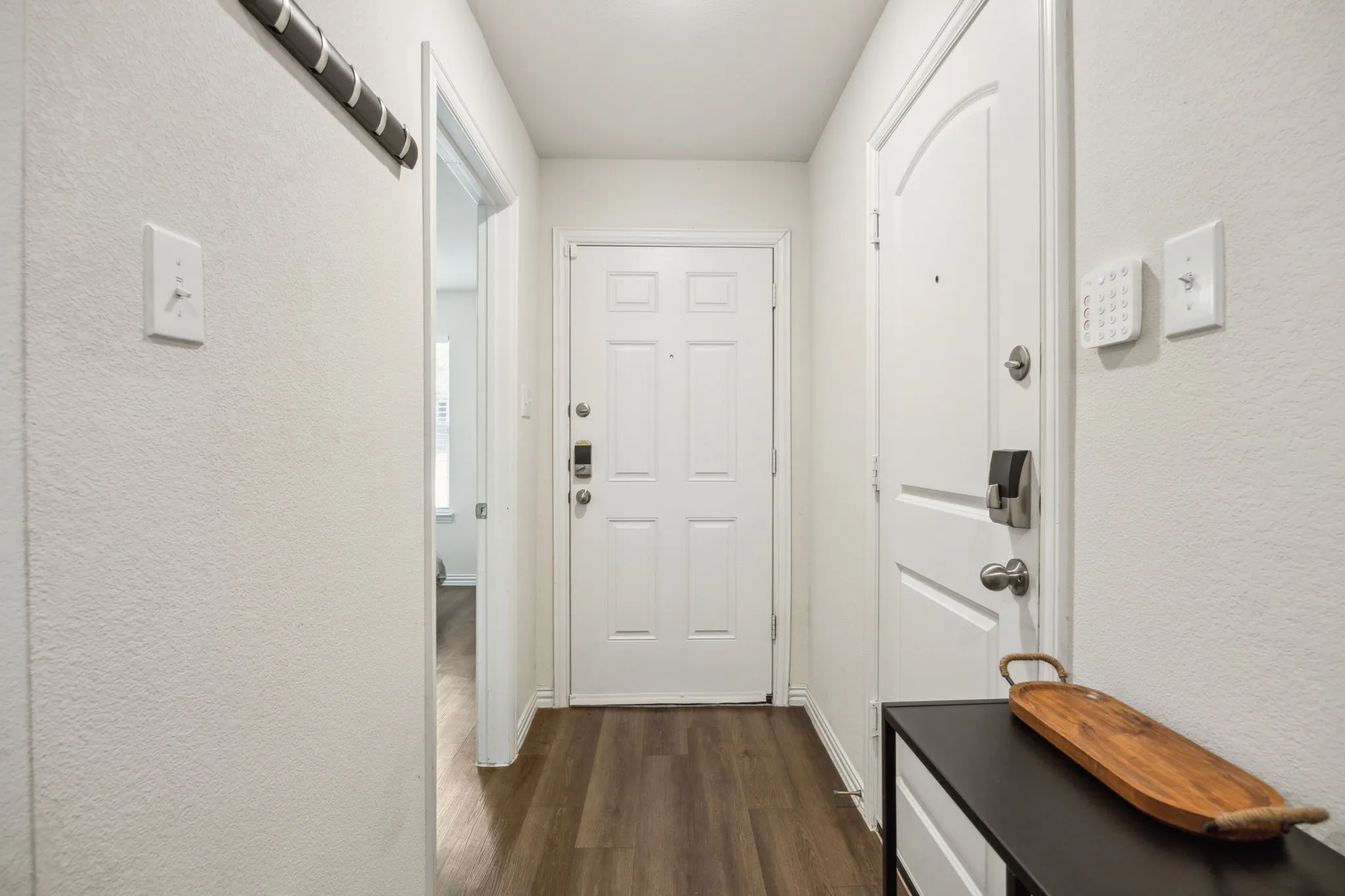 Single Family Residence For Rent in Dallas County , 2326 Harding Street, Dallas, Texas 75215, 3 Bedroom, 2 Bathroom, 2 Garage spaces, 1,068 Sqft, built in 2022, mls#21304187, Real Estate Agent in Dallas, Homes For Rent in Dallas county, Homes For Rent in Dallas, Realtor in Dallas Texas, Real Estate Brokerage Independent Realty Texas, Luminita Cordes Realtor