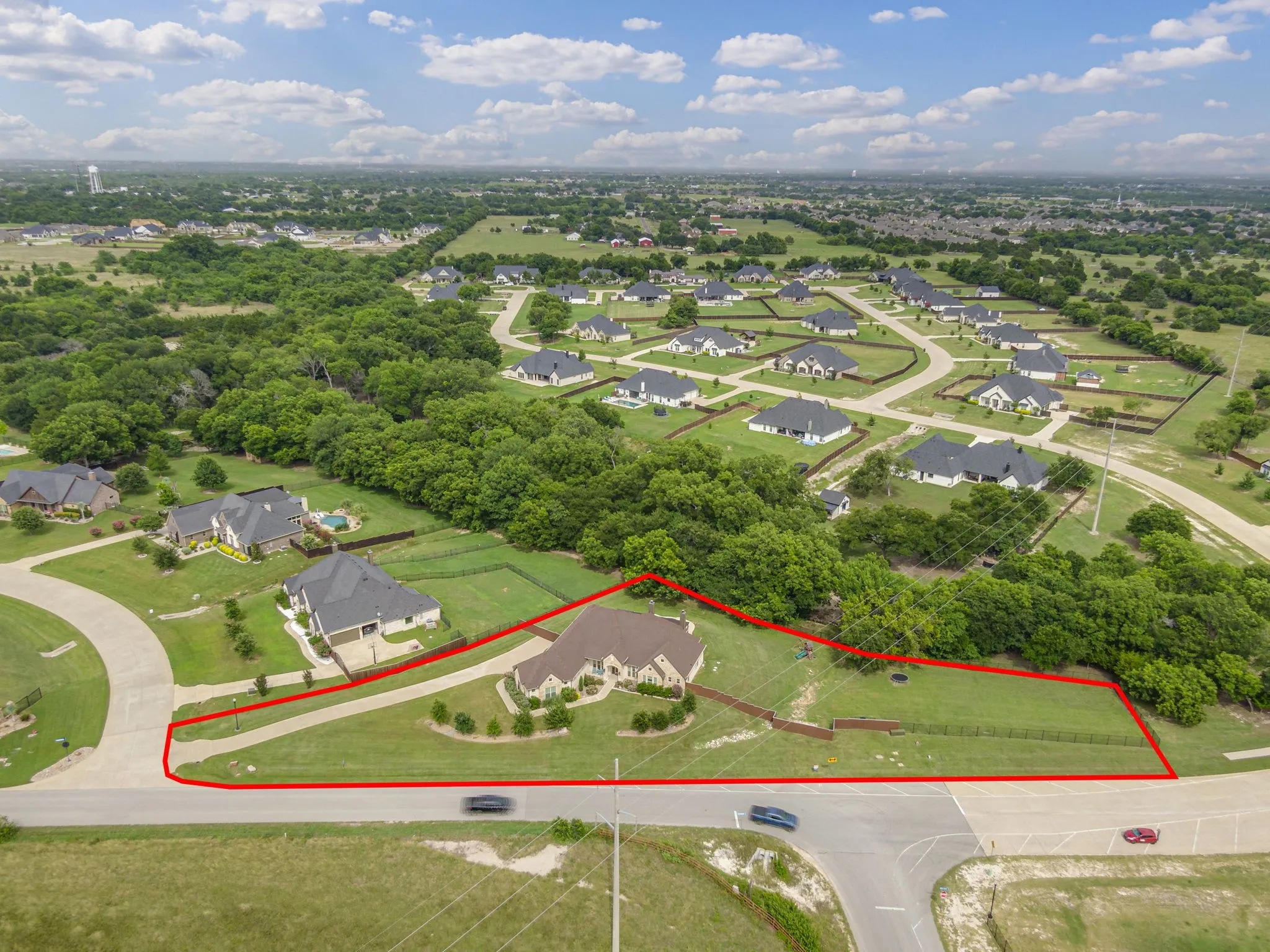 Single Family Residence For Sale in Ellis County , 1310 Rustic Ridge, Midlothian, Texas 76065, 4 Bedroom, 3 Bathroom, 3 Garage spaces, 2,920 Sqft, built in 2020, mls#21304214, Real Estate Agent in Midlothian, Homes For Sale in Ellis county, Homes For Sale in Midlothian, Realtor in Midlothian Texas, Real Estate Brokerage Independent Realty Texas, Luminita Cordes Realtor
