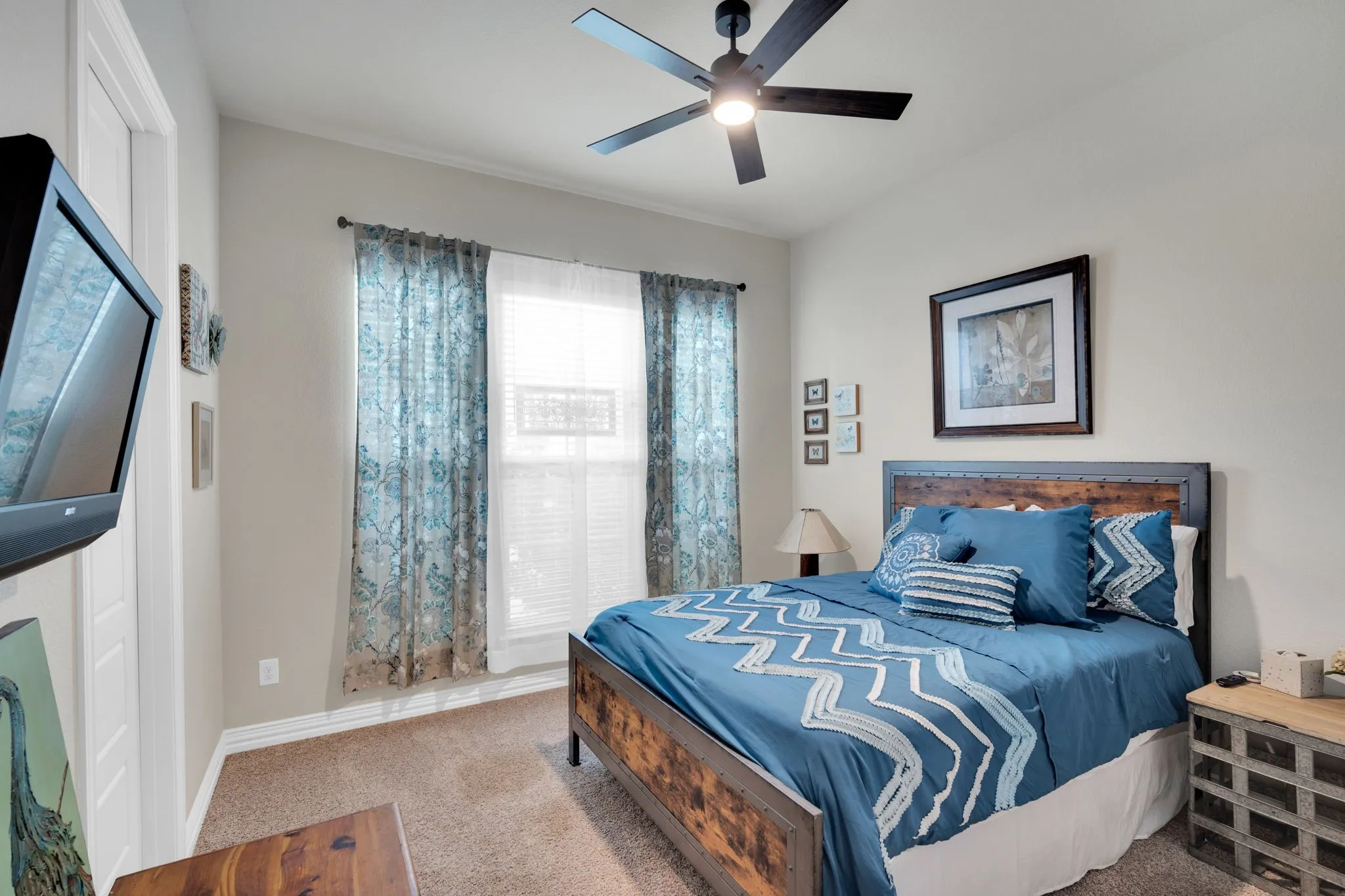 Single Family Residence For Sale in Ellis County , 1310 Rustic Ridge, Midlothian, Texas 76065, 4 Bedroom, 3 Bathroom, 3 Garage spaces, 2,920 Sqft, built in 2020, mls#21304214, Real Estate Agent in Midlothian, Homes For Sale in Ellis county, Homes For Sale in Midlothian, Realtor in Midlothian Texas, Real Estate Brokerage Independent Realty Texas, Luminita Cordes Realtor