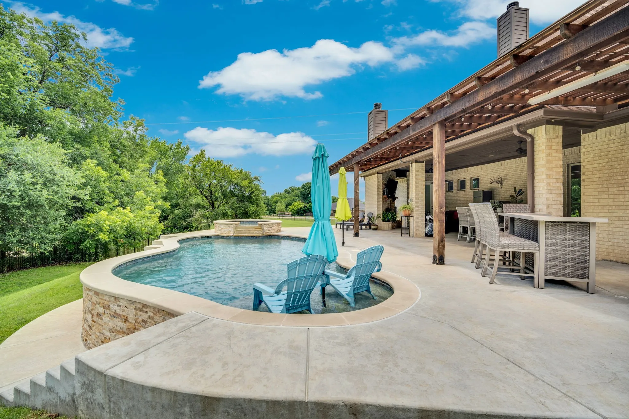 Single Family Residence For Sale in Ellis County , 1310 Rustic Ridge, Midlothian, Texas 76065, 4 Bedroom, 3 Bathroom, 3 Garage spaces, 2,920 Sqft, built in 2020, mls#21304214, Real Estate Agent in Midlothian, Homes For Sale in Ellis county, Homes For Sale in Midlothian, Realtor in Midlothian Texas, Real Estate Brokerage Independent Realty Texas, Luminita Cordes Realtor