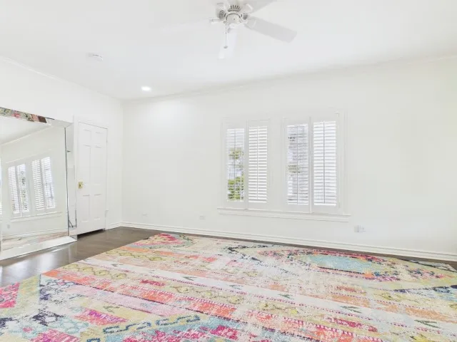 Single Family Residence For Sale in Smith County , 1521 S Chilton Avenue, Tyler, Texas 75701, 3 Bedroom, 3 Bathroom, 2 Garage spaces, 2,651 Sqft, built in 1931, mls#21289717, Real Estate Agent in Tyler, Homes For Sale in Smith county, Homes For Sale in Tyler, Realtor in Tyler Texas, Real Estate Brokerage Independent Realty Texas, Luminita Cordes Realtor