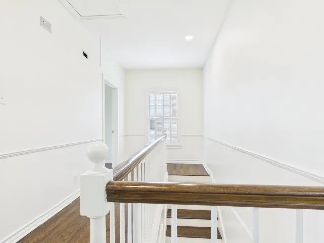 Single Family Residence For Sale in Smith County , 1521 S Chilton Avenue, Tyler, Texas 75701, 3 Bedroom, 3 Bathroom, 2 Garage spaces, 2,651 Sqft, built in 1931, mls#21289717, Real Estate Agent in Tyler, Homes For Sale in Smith county, Homes For Sale in Tyler, Realtor in Tyler Texas, Real Estate Brokerage Independent Realty Texas, Luminita Cordes Realtor