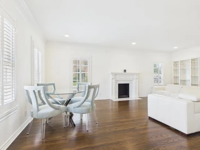 Single Family Residence For Sale in Smith County , 1521 S Chilton Avenue, Tyler, Texas 75701, 3 Bedroom, 3 Bathroom, 2 Garage spaces, 2,651 Sqft, built in 1931, mls#21289717, Real Estate Agent in Tyler, Homes For Sale in Smith county, Homes For Sale in Tyler, Realtor in Tyler Texas, Real Estate Brokerage Independent Realty Texas, Luminita Cordes Realtor