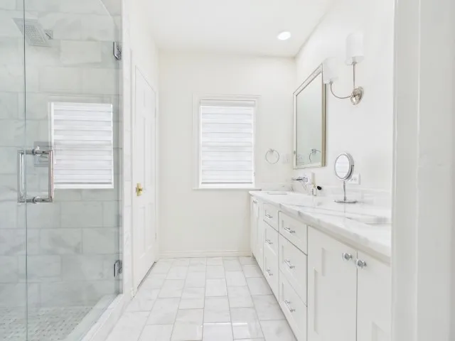 Single Family Residence For Sale in Smith County , 1521 S Chilton Avenue, Tyler, Texas 75701, 3 Bedroom, 3 Bathroom, 2 Garage spaces, 2,651 Sqft, built in 1931, mls#21289717, Real Estate Agent in Tyler, Homes For Sale in Smith county, Homes For Sale in Tyler, Realtor in Tyler Texas, Real Estate Brokerage Independent Realty Texas, Luminita Cordes Realtor